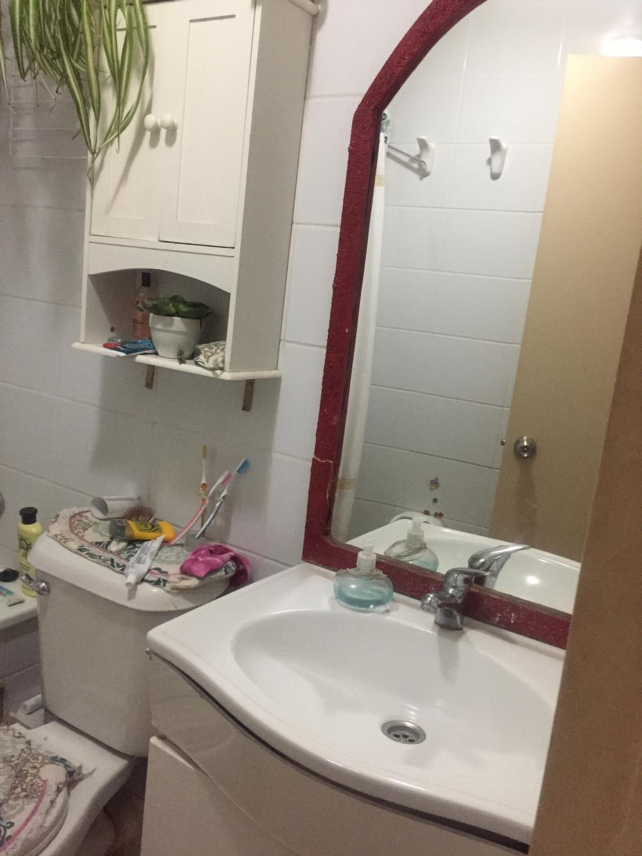 Single Room with Bathroom photo 3