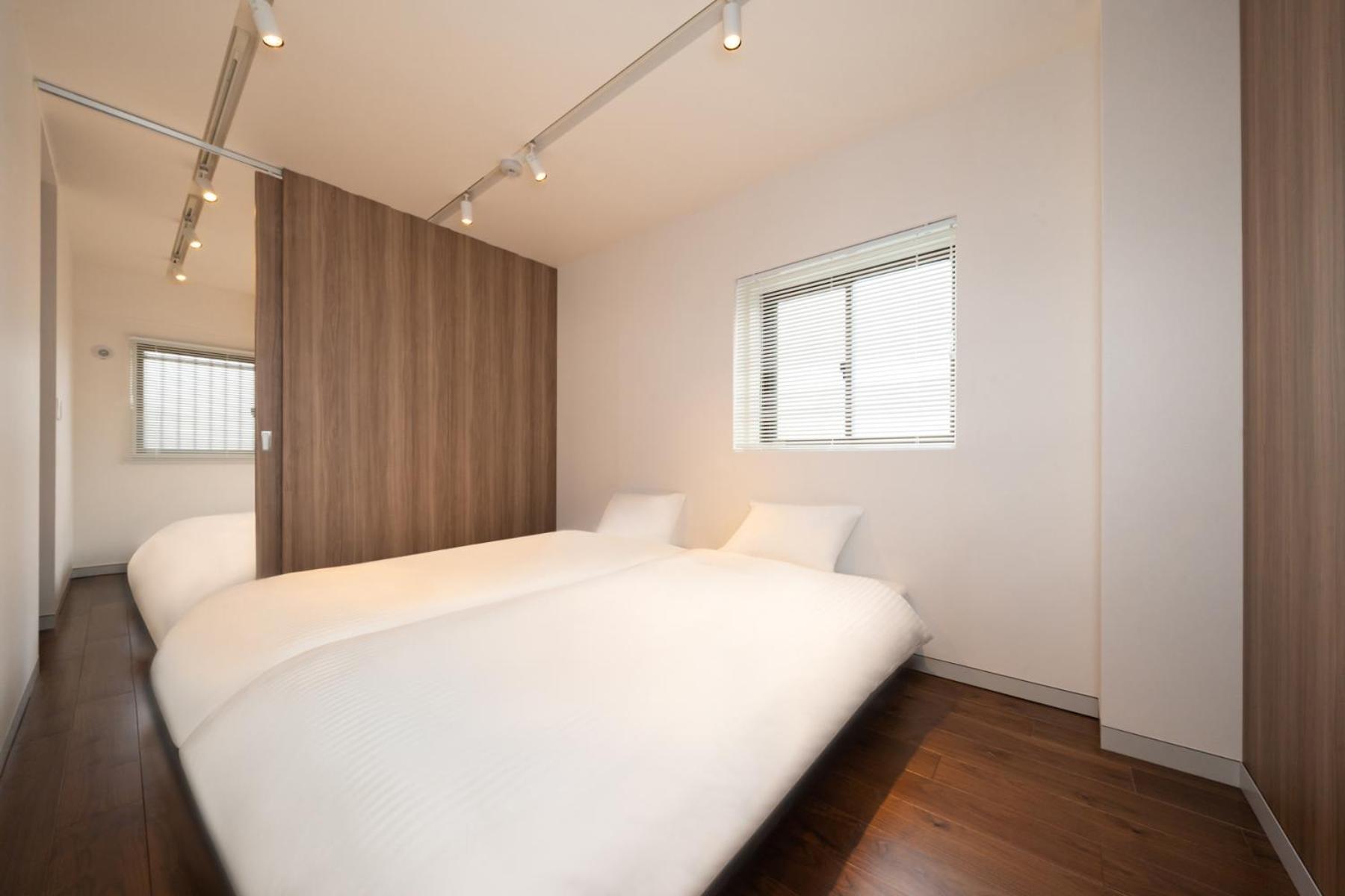Studio Apartment photo 3