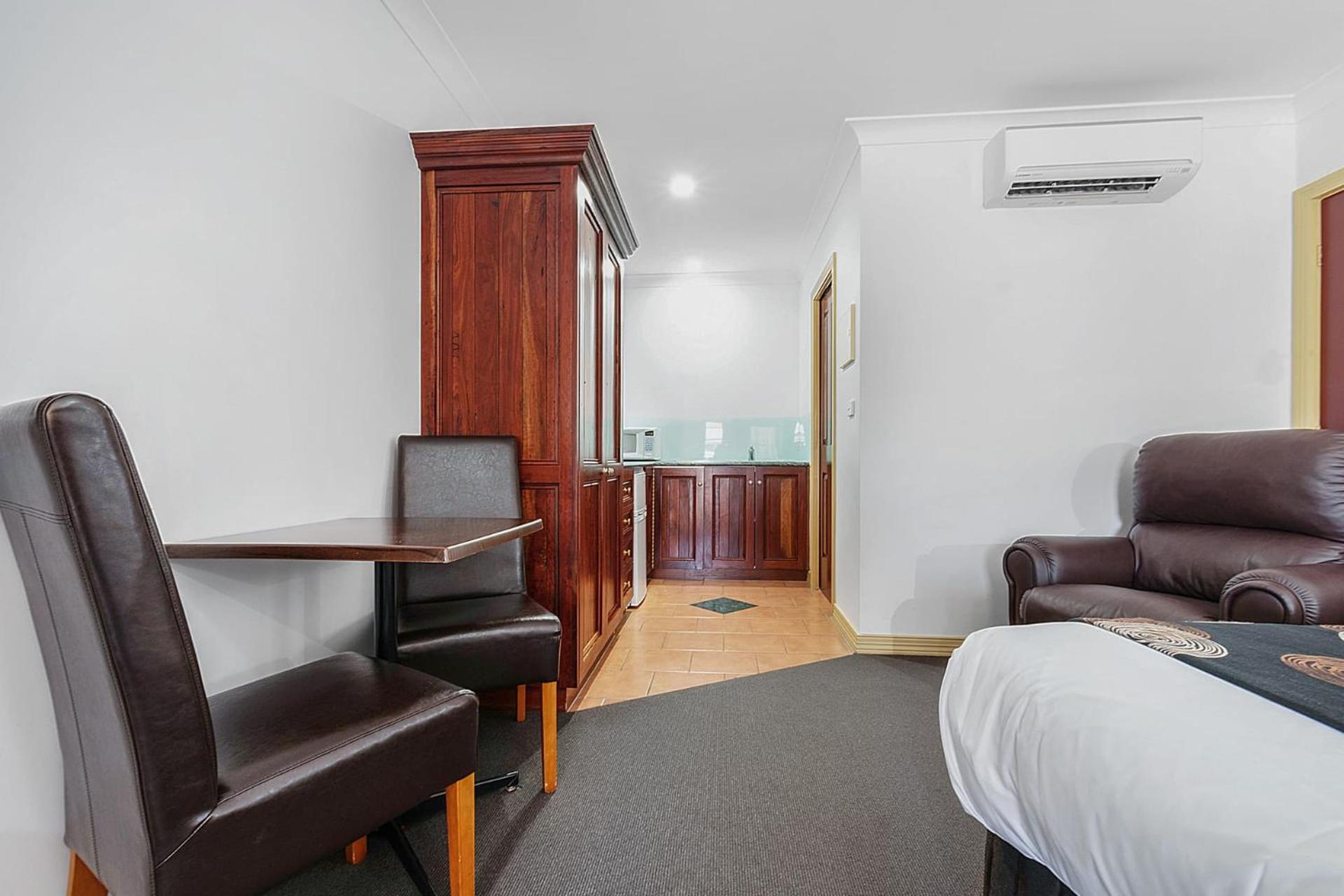 Twin Suite - Photo 5