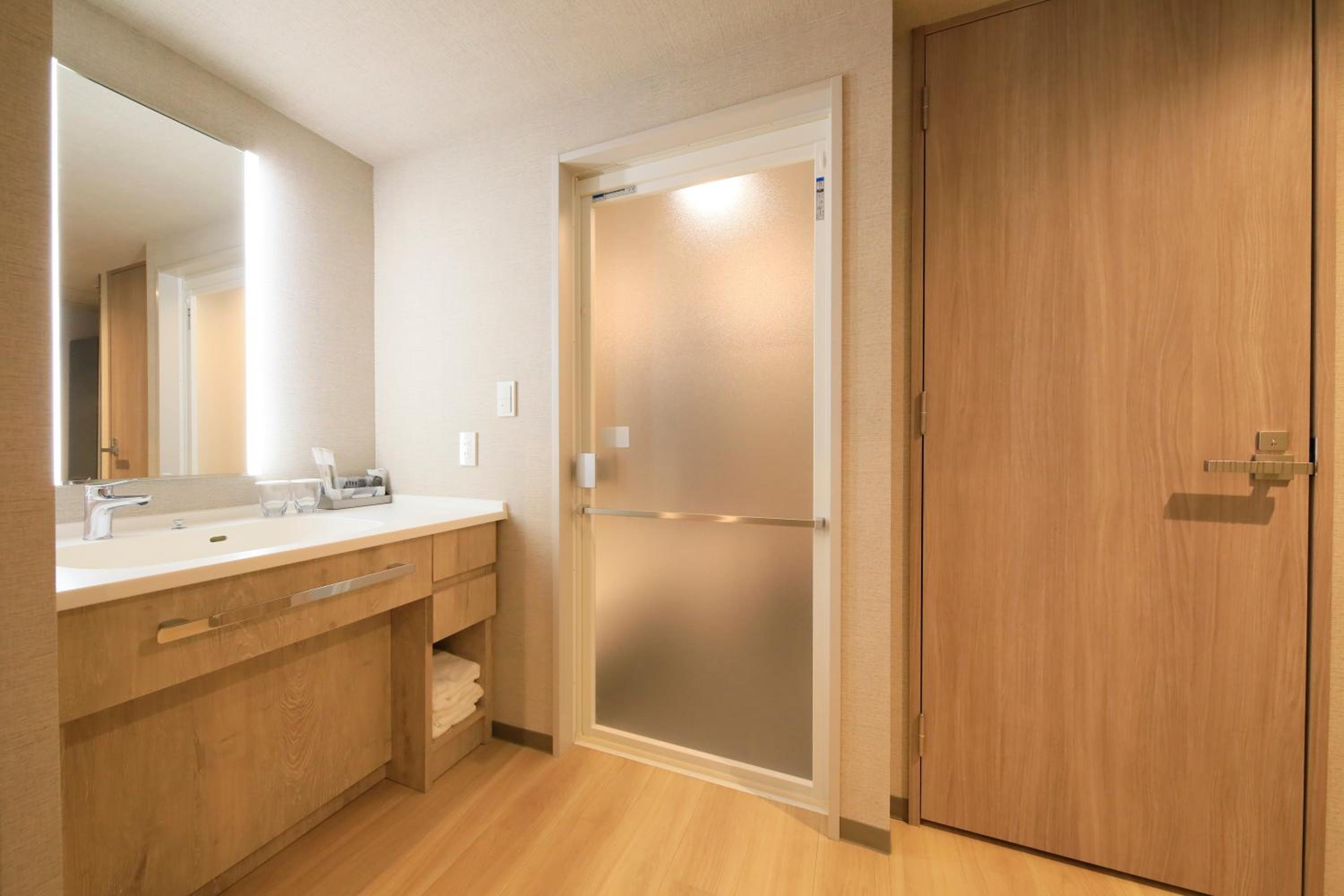 Triple Room - Non-Smoking - Photo 8