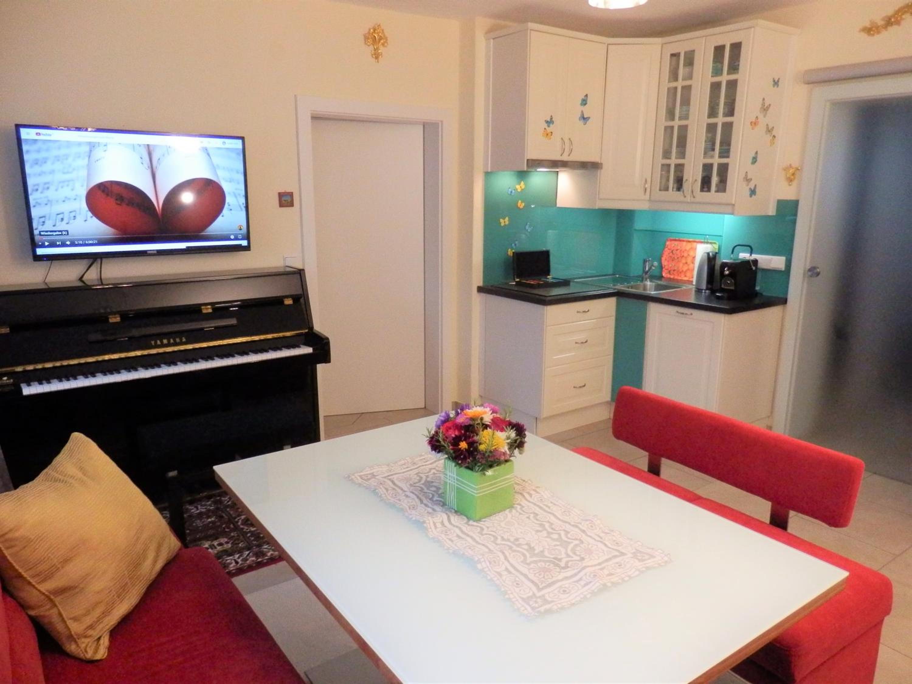 Apartment - Ground Floor photo 3