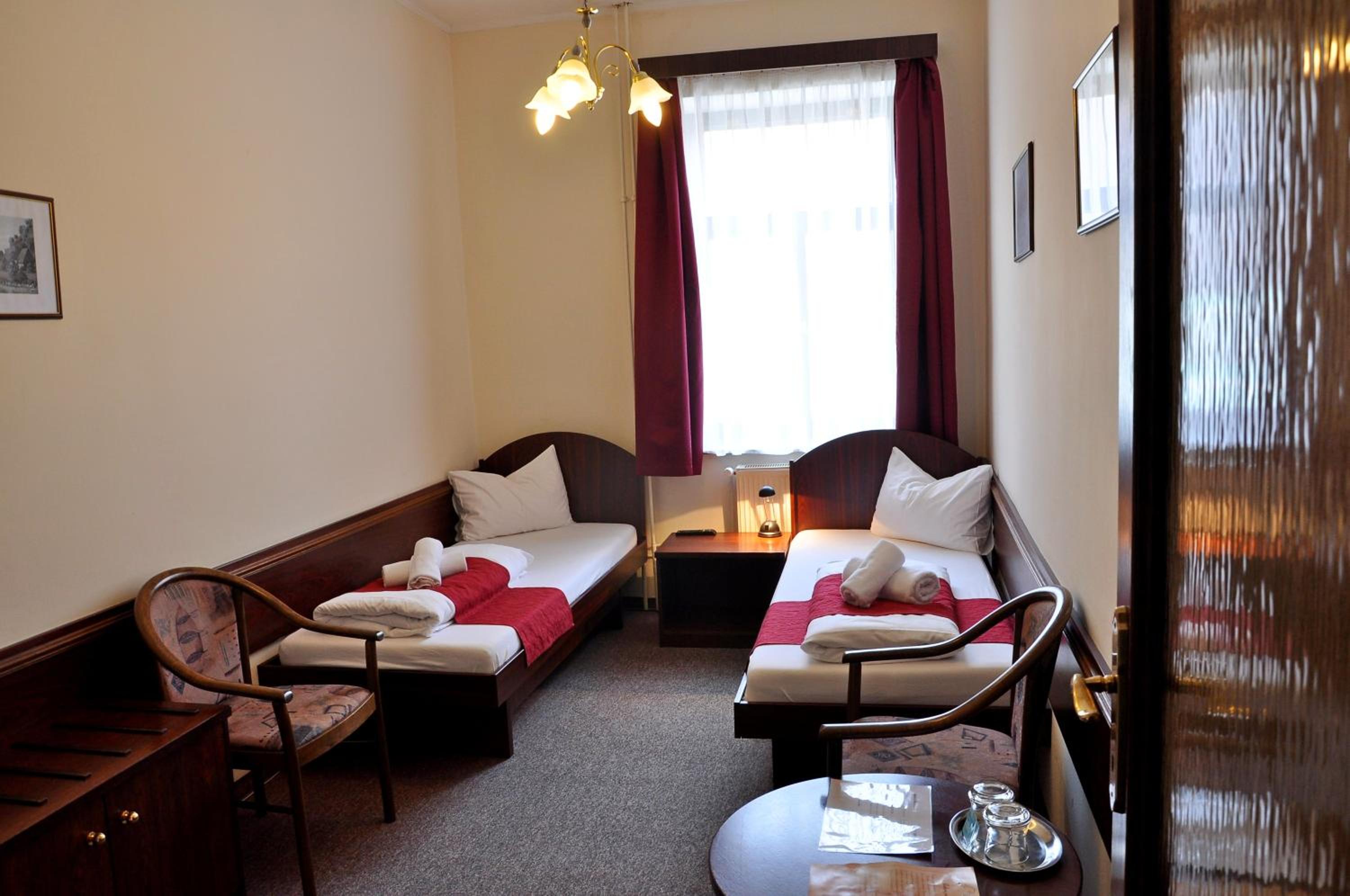 Twin Room photo 1