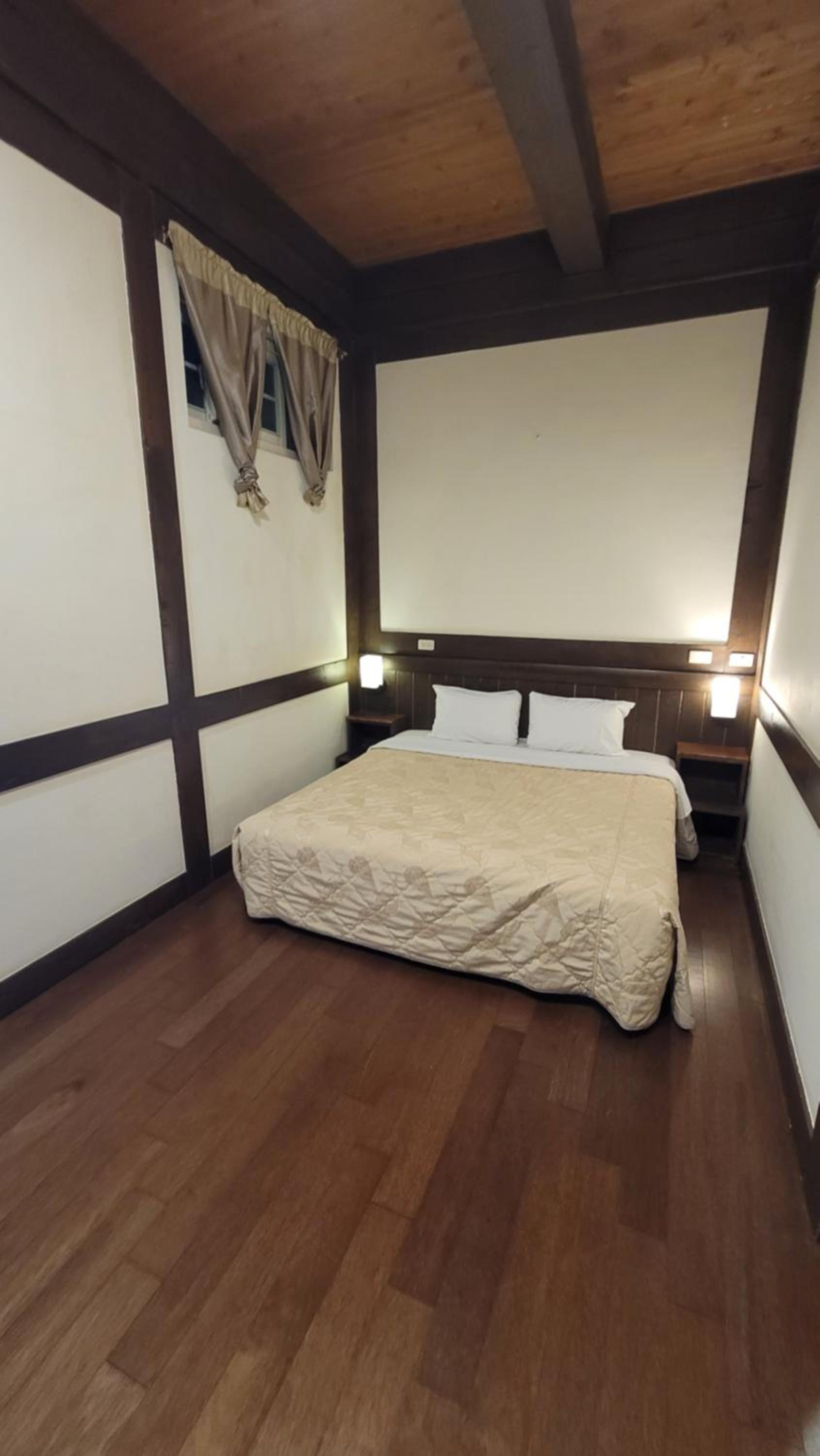 Standard Double Room photo 2