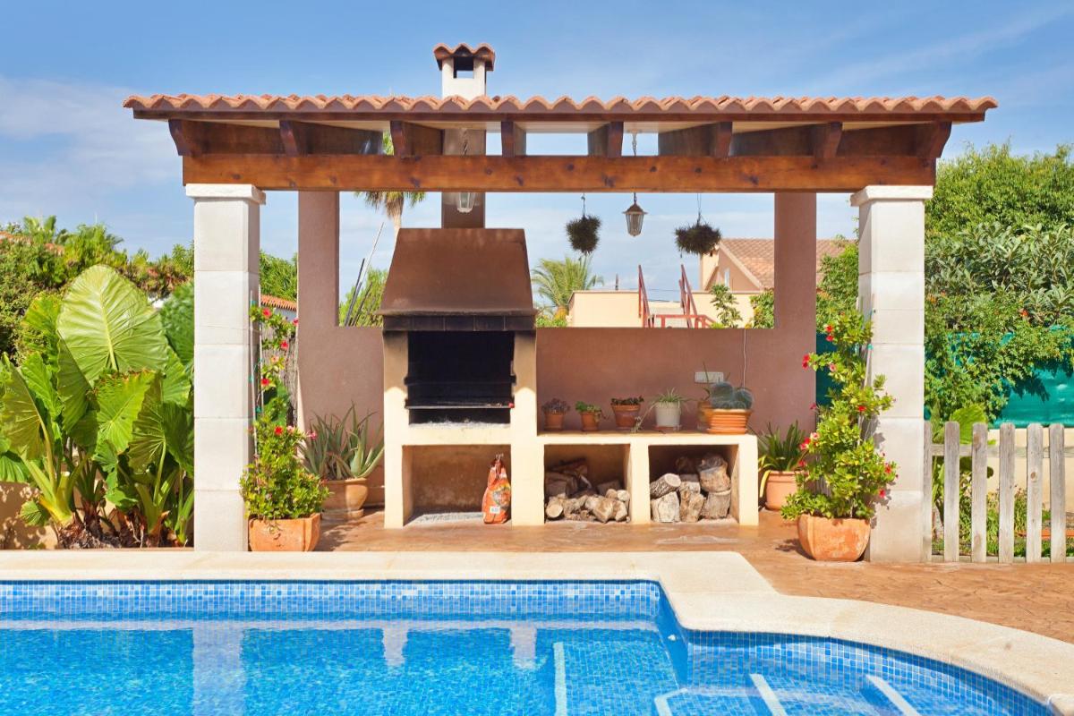 Villa with Private Pool photo 2