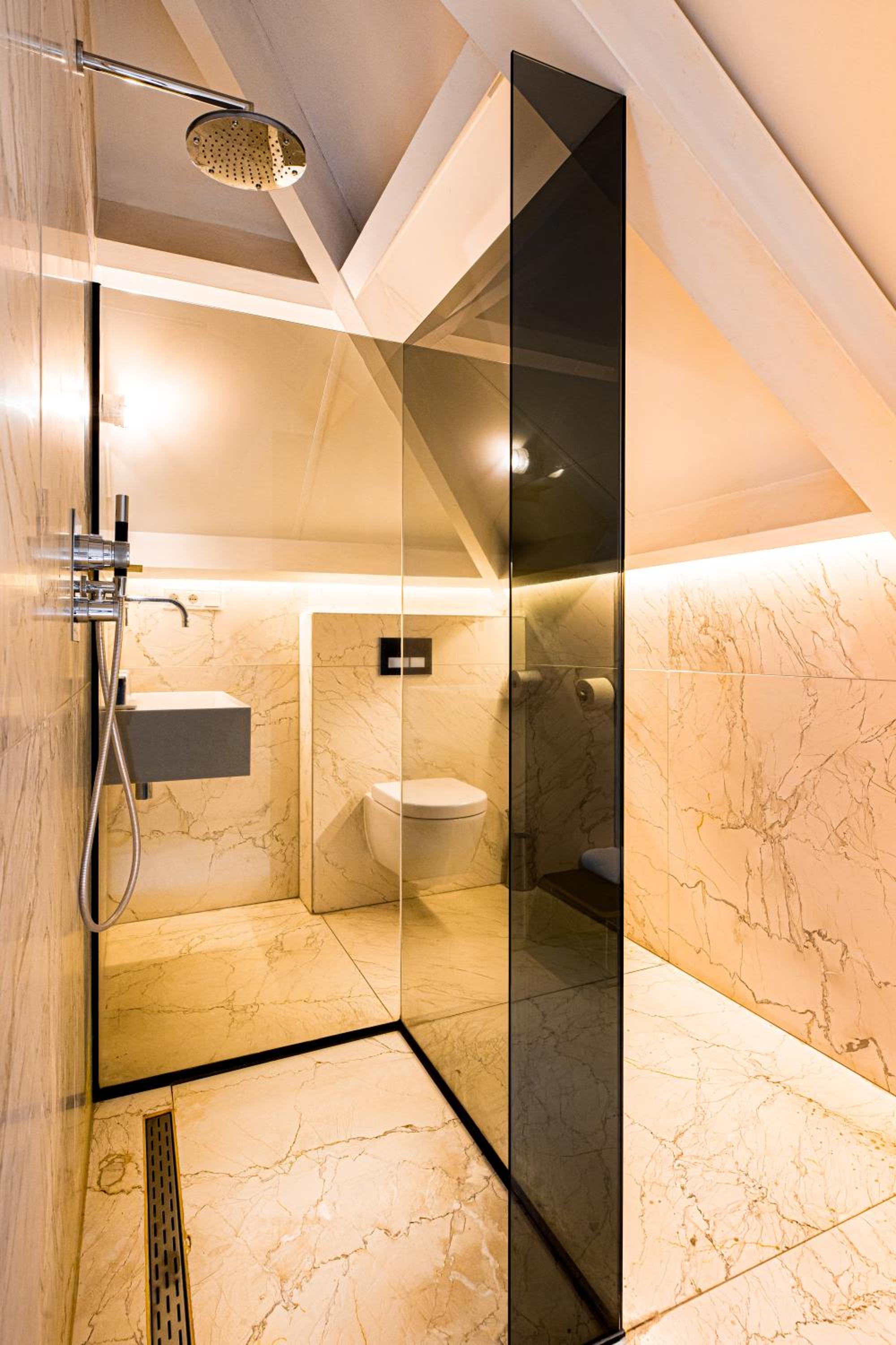 Apartment with shower in coach house 2p. - Photo 4