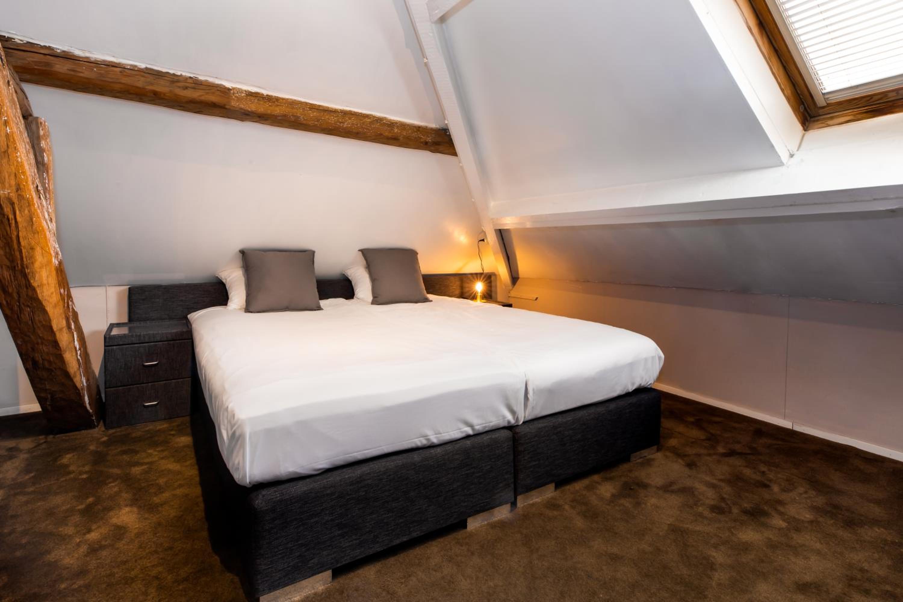 Apartment with shower in coach house 2-6p. - Photo 4