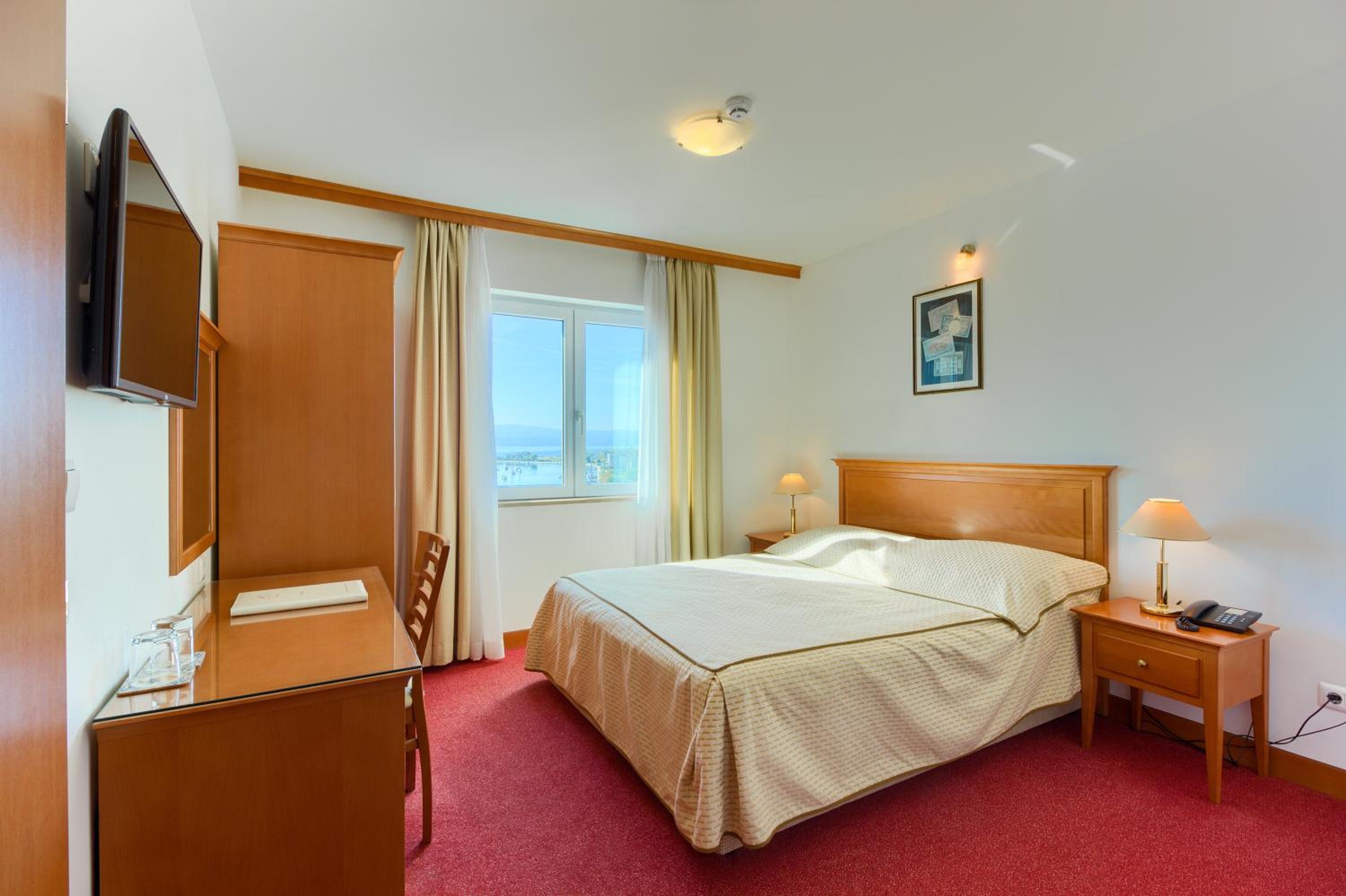  Double Room with Sea View - Photo 1