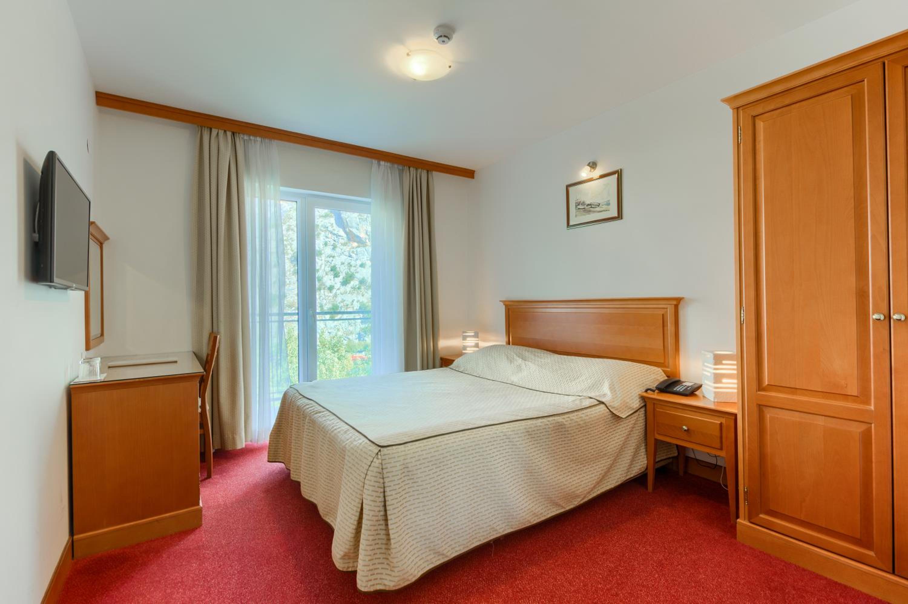 Quarto Duplo com Varanda e Vista para o Rio
