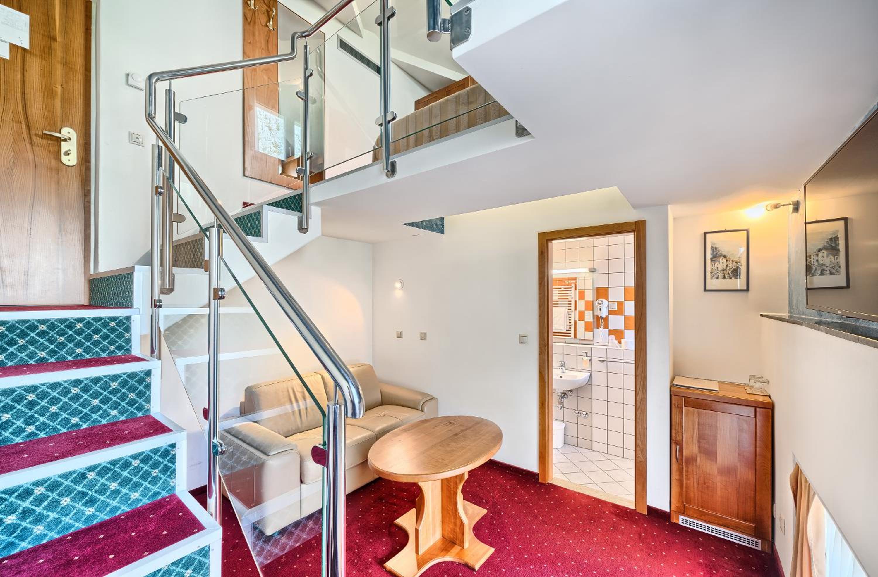 Suite with River View photo 3