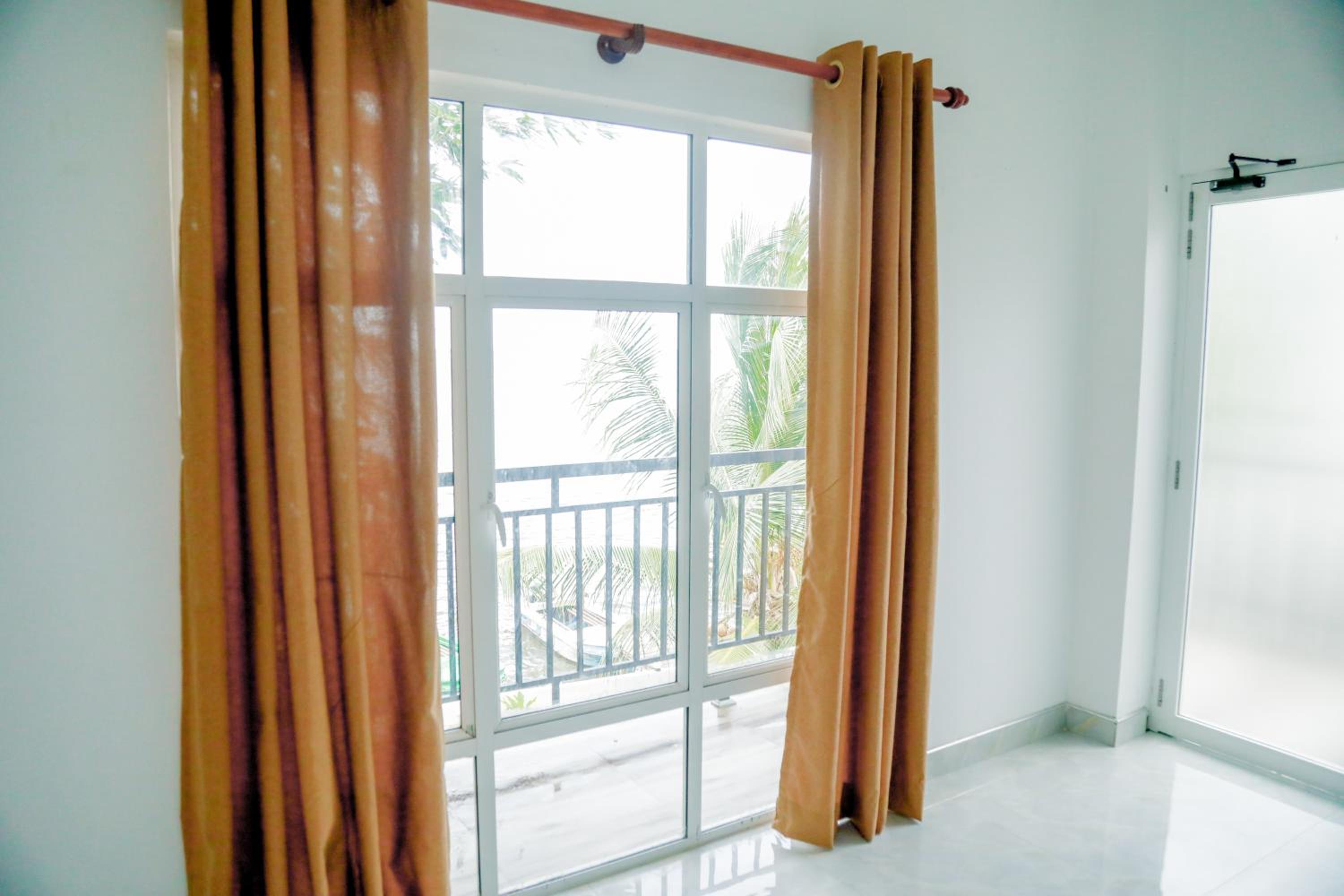 Deluxe Double or Twin Room with Balcony photo 2