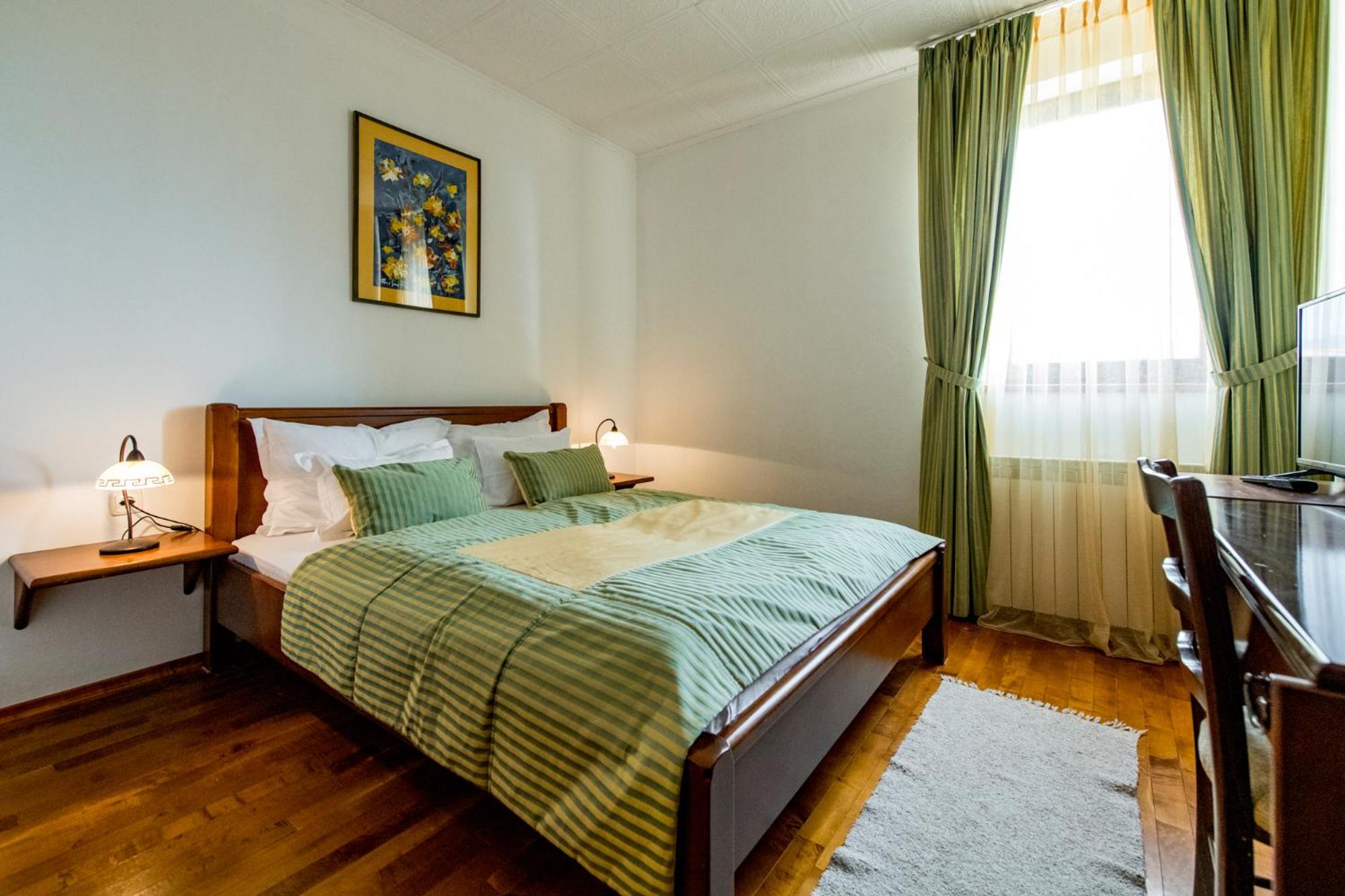 Standard Double Room photo 1