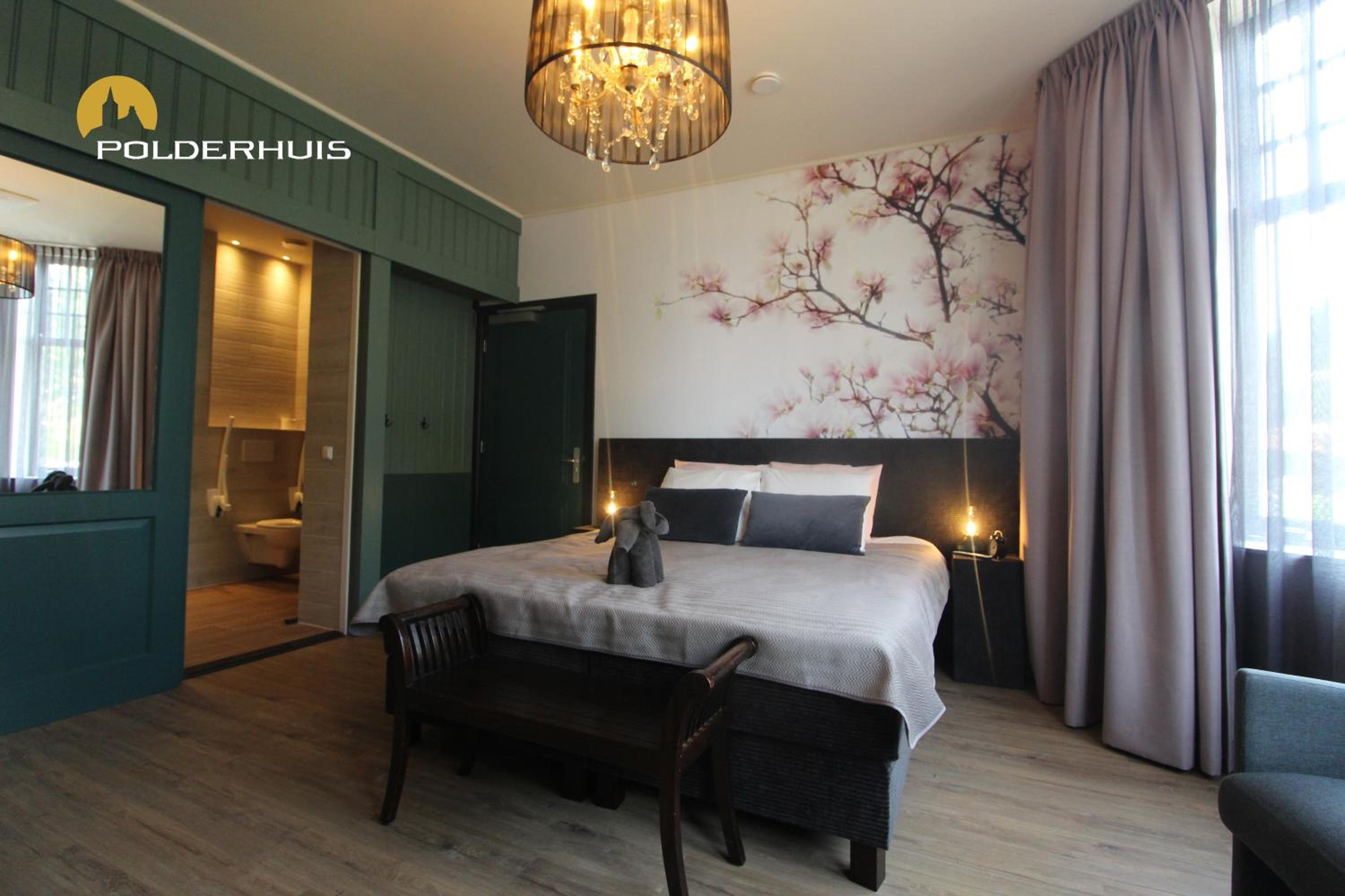 Double or Twin Room - Disability Access photo 3