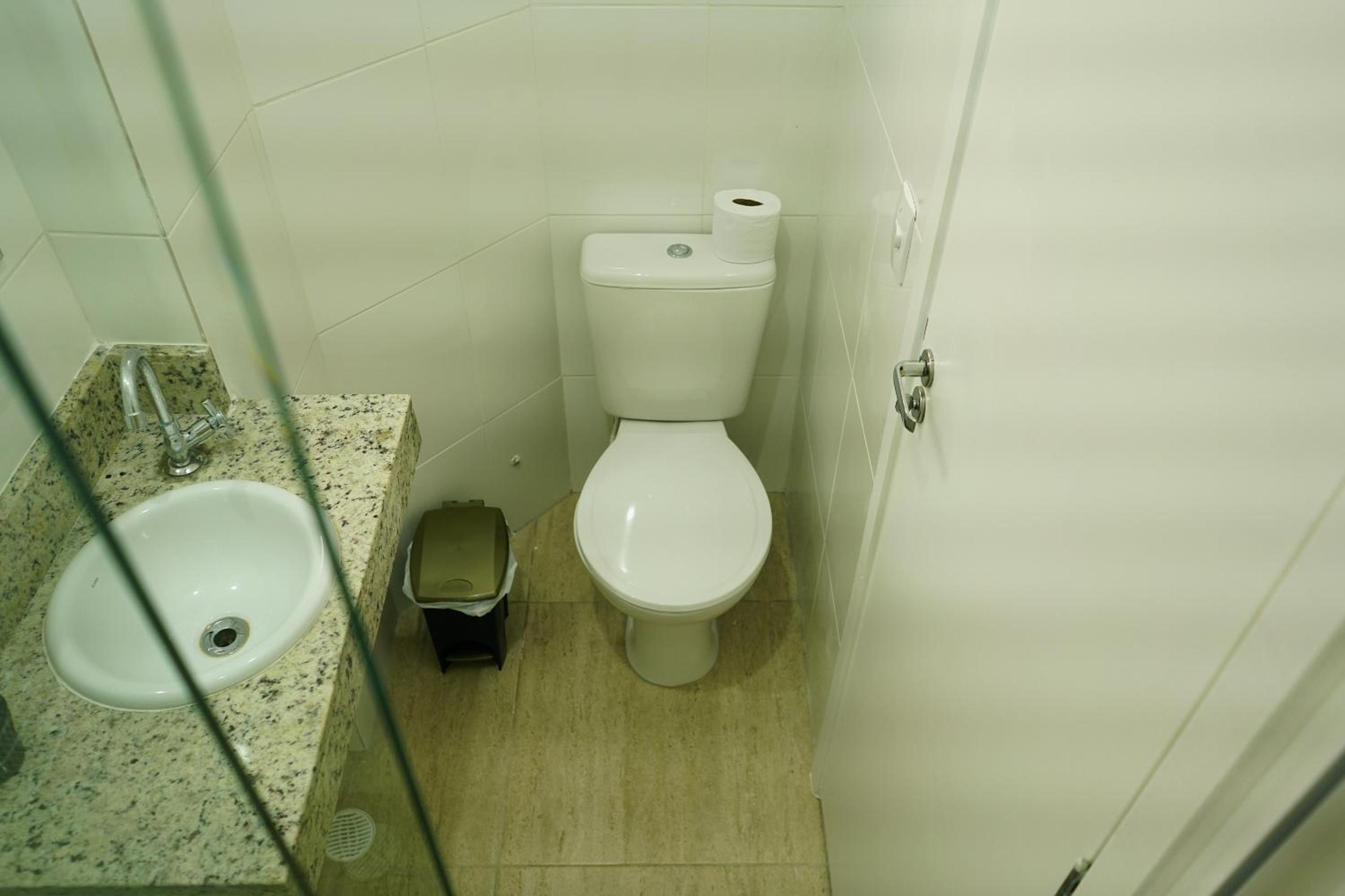 Suite - Photo 3