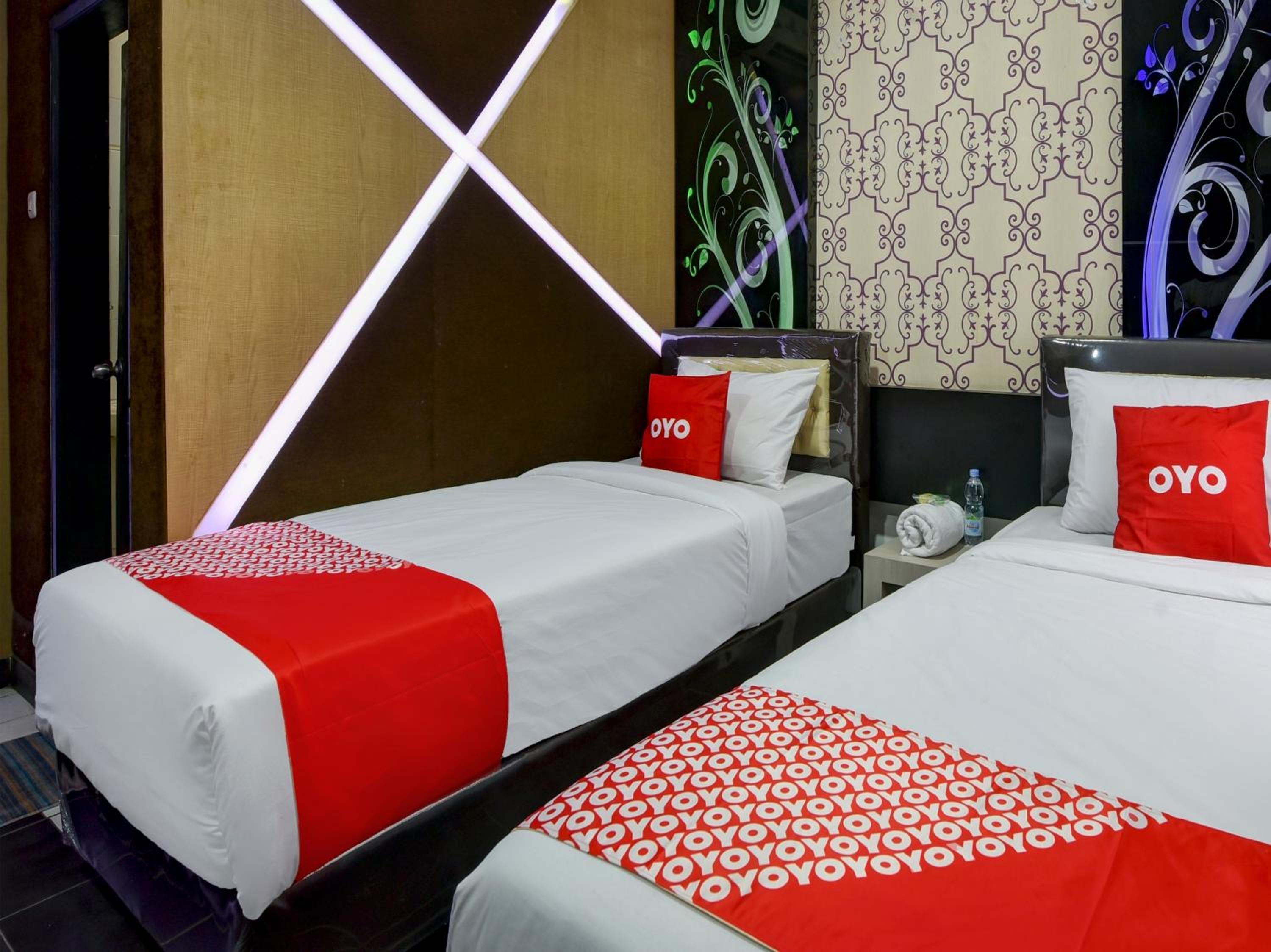 Delxue Twin Room - Photo 3