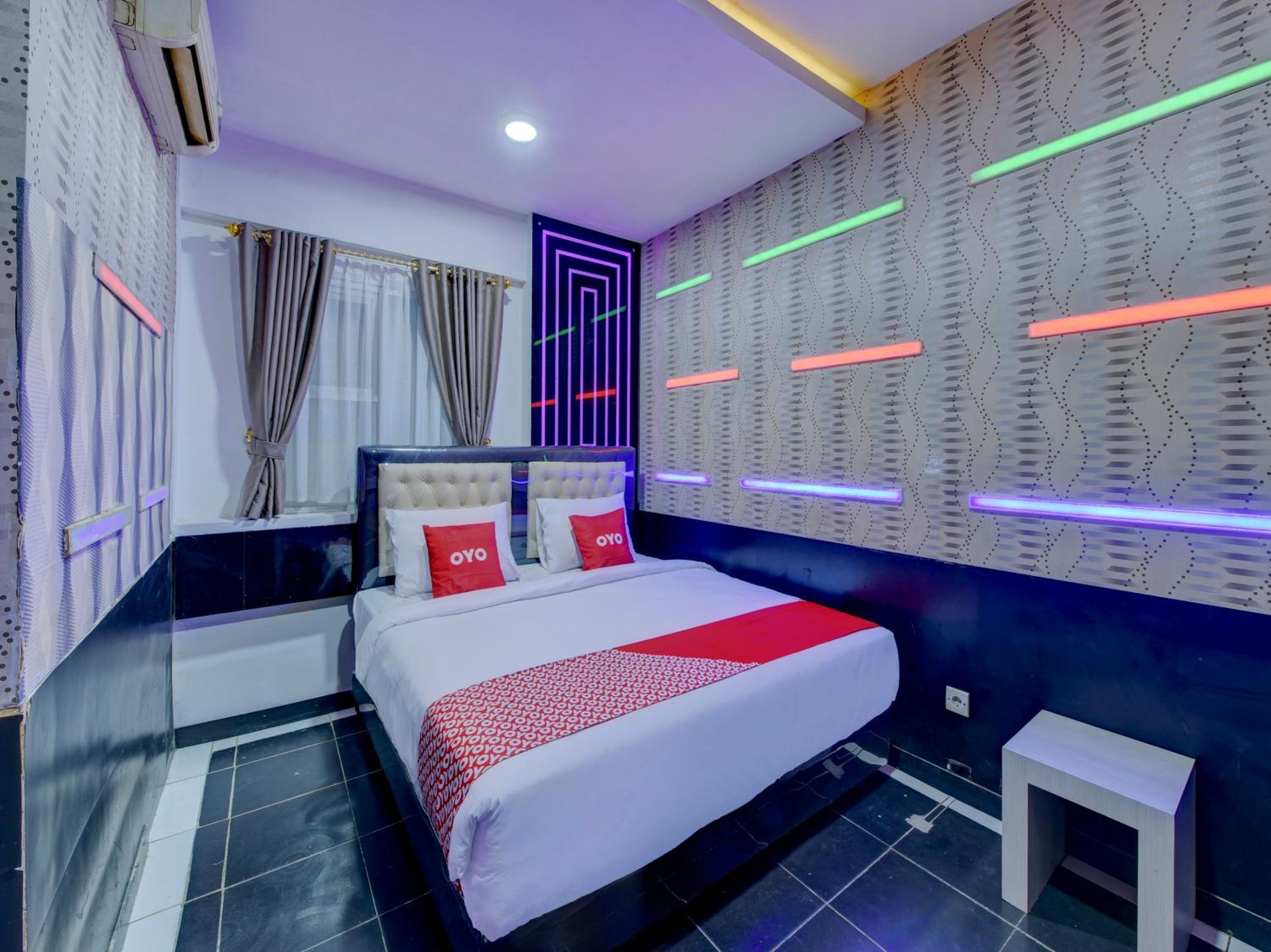 Deluxe Double Room - Photo 1