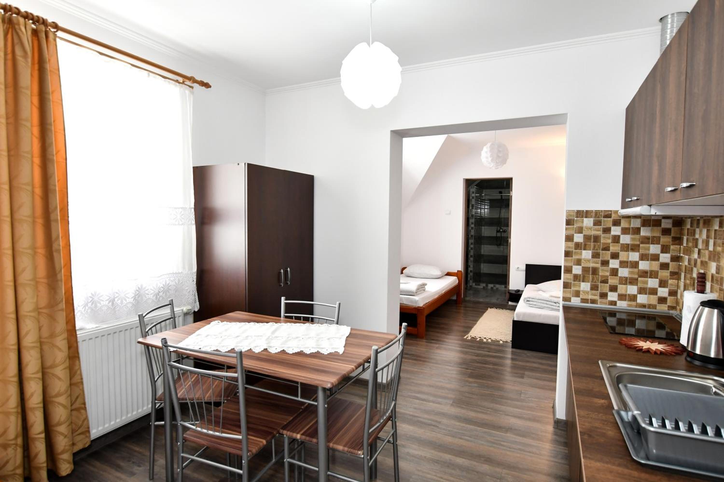 Family Room - Photo 35