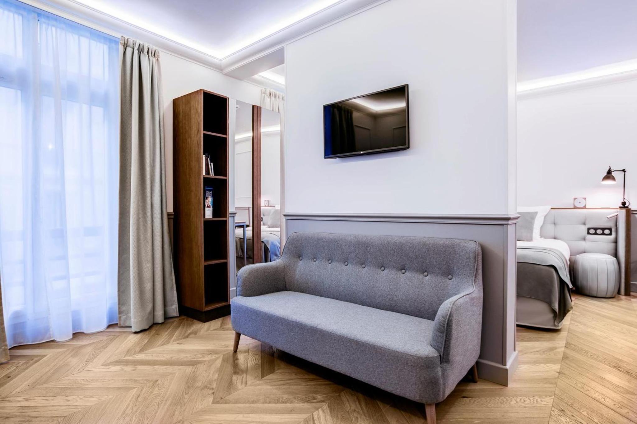 Lafayette Suite