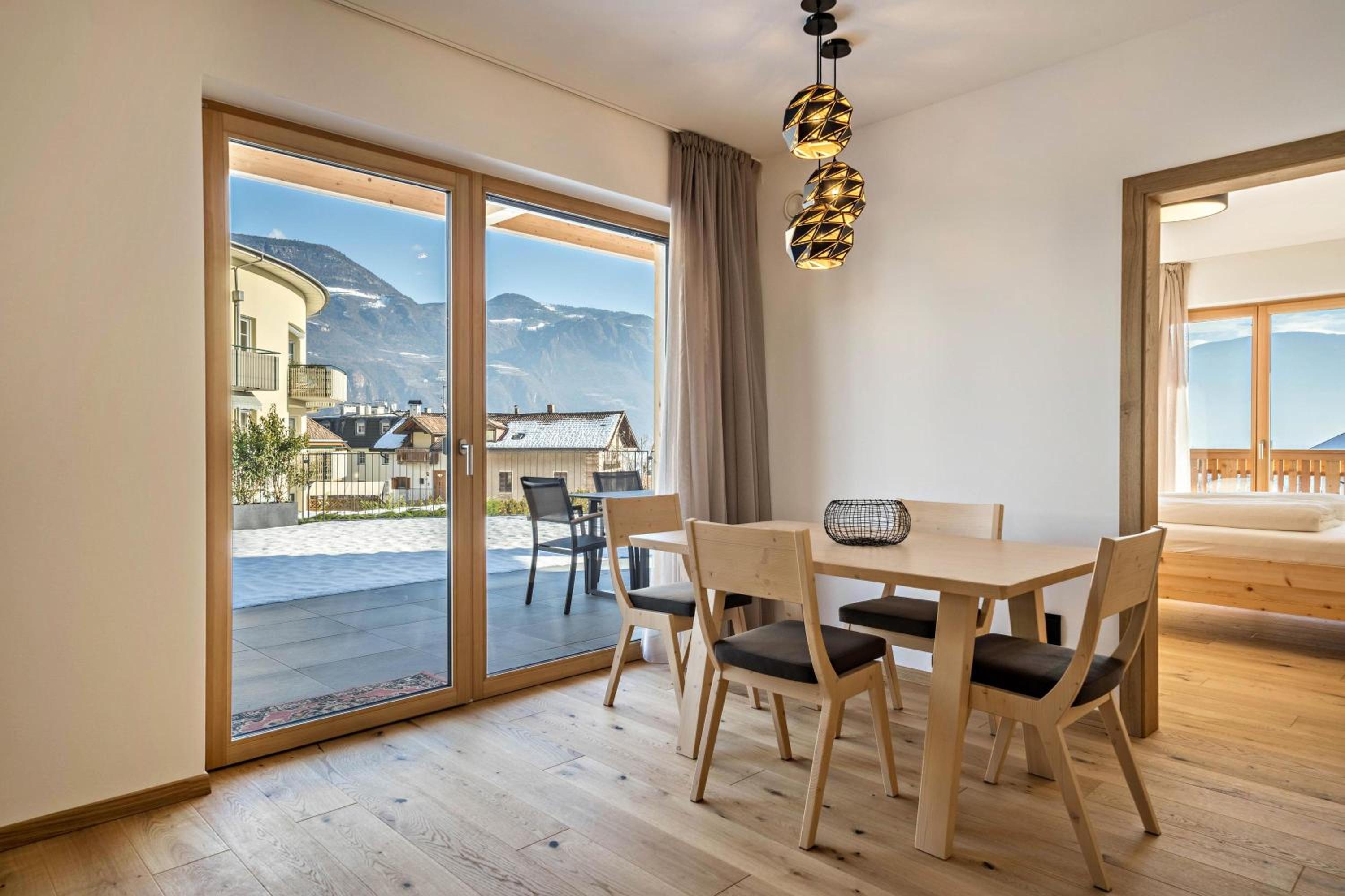Superior One-Bedroom Apartment with Balcony photo 2