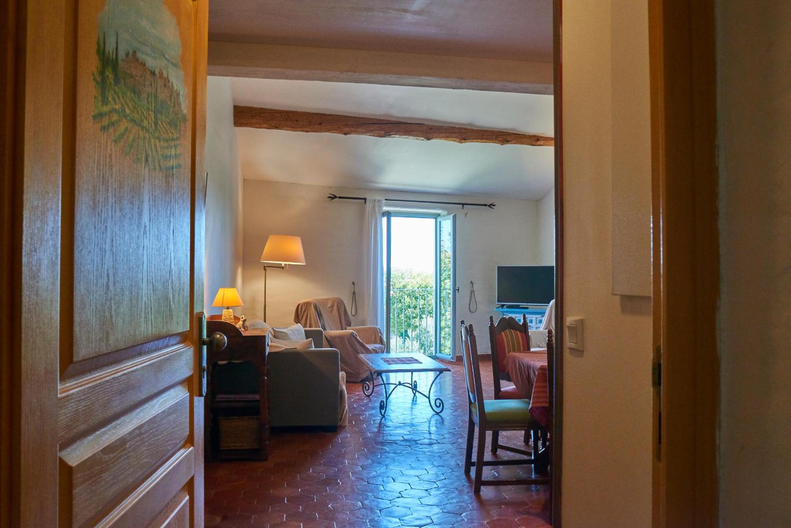 Two-Bedroom Apartment with Garden View (4 Adults) photo 2