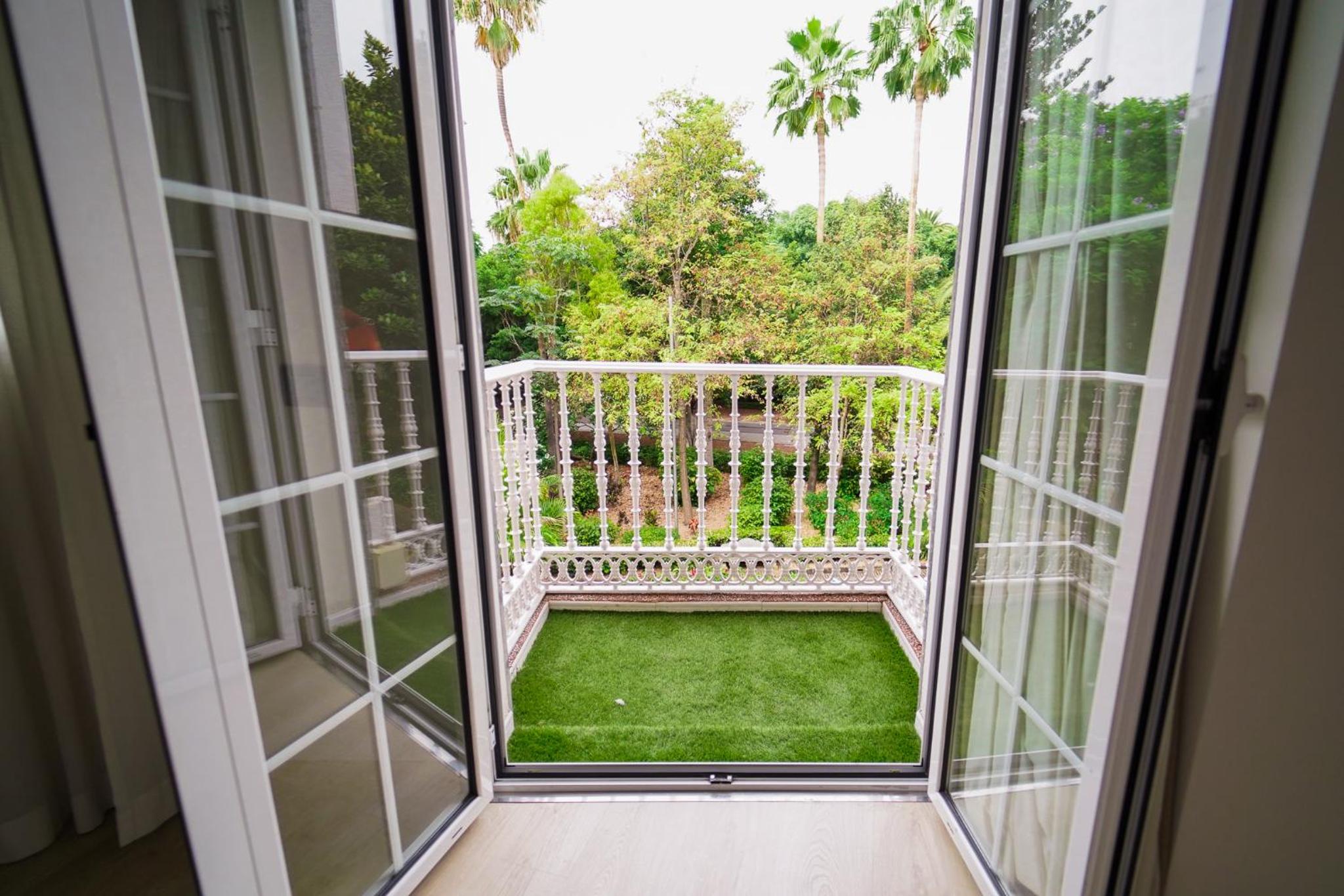 Premium Double Room with Park View