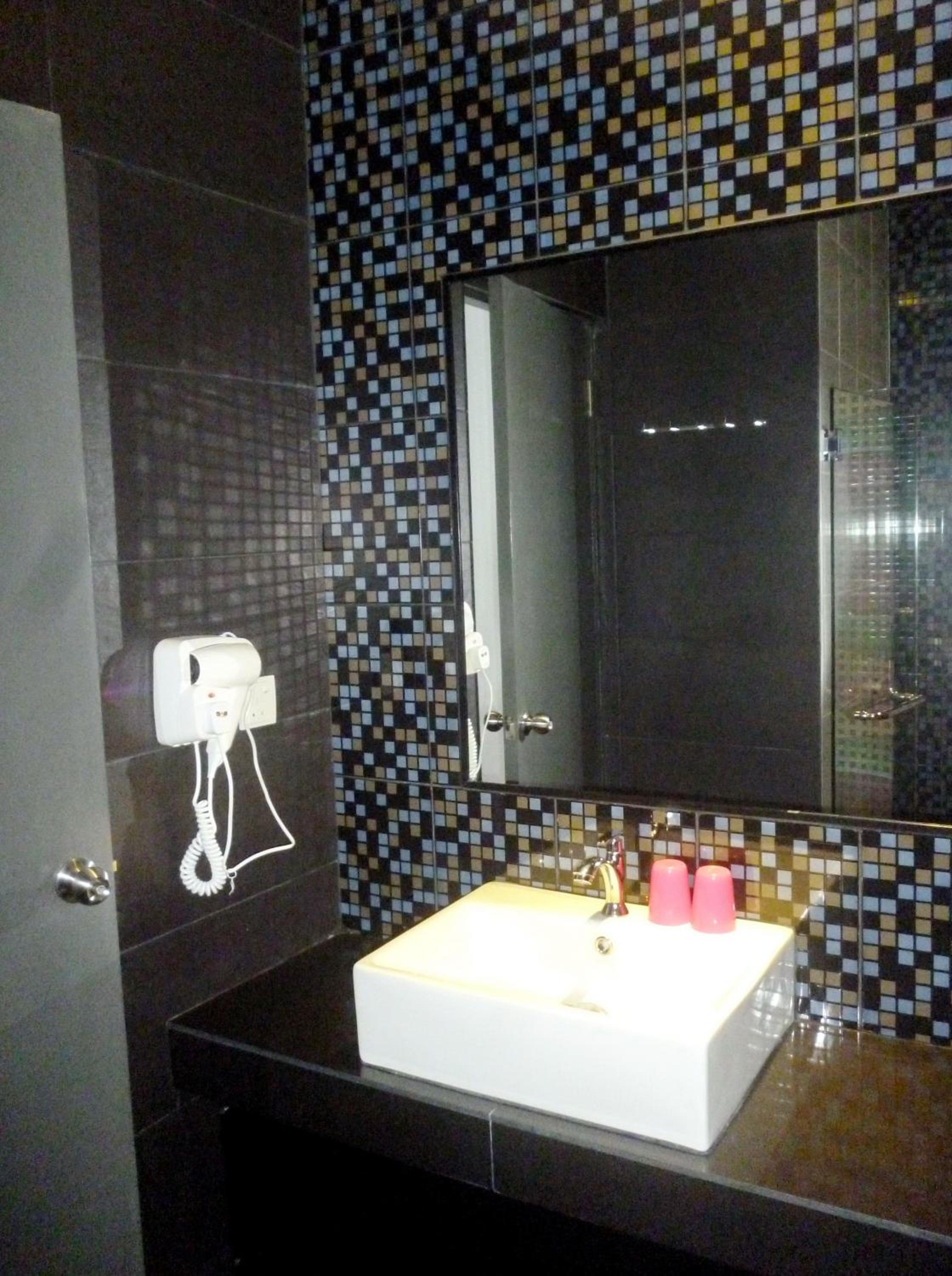 Deluxe Twin Room photo 3