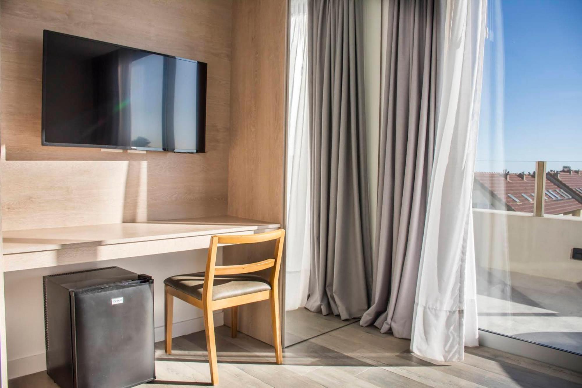 Double Room with Spa Bath photo 3