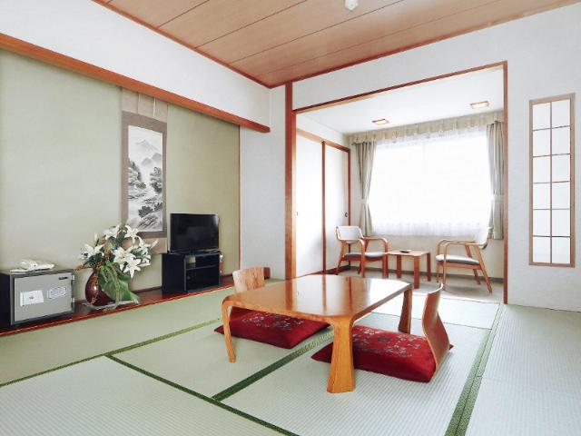 Japanese-Style Quadruple Room - Non-Smoking