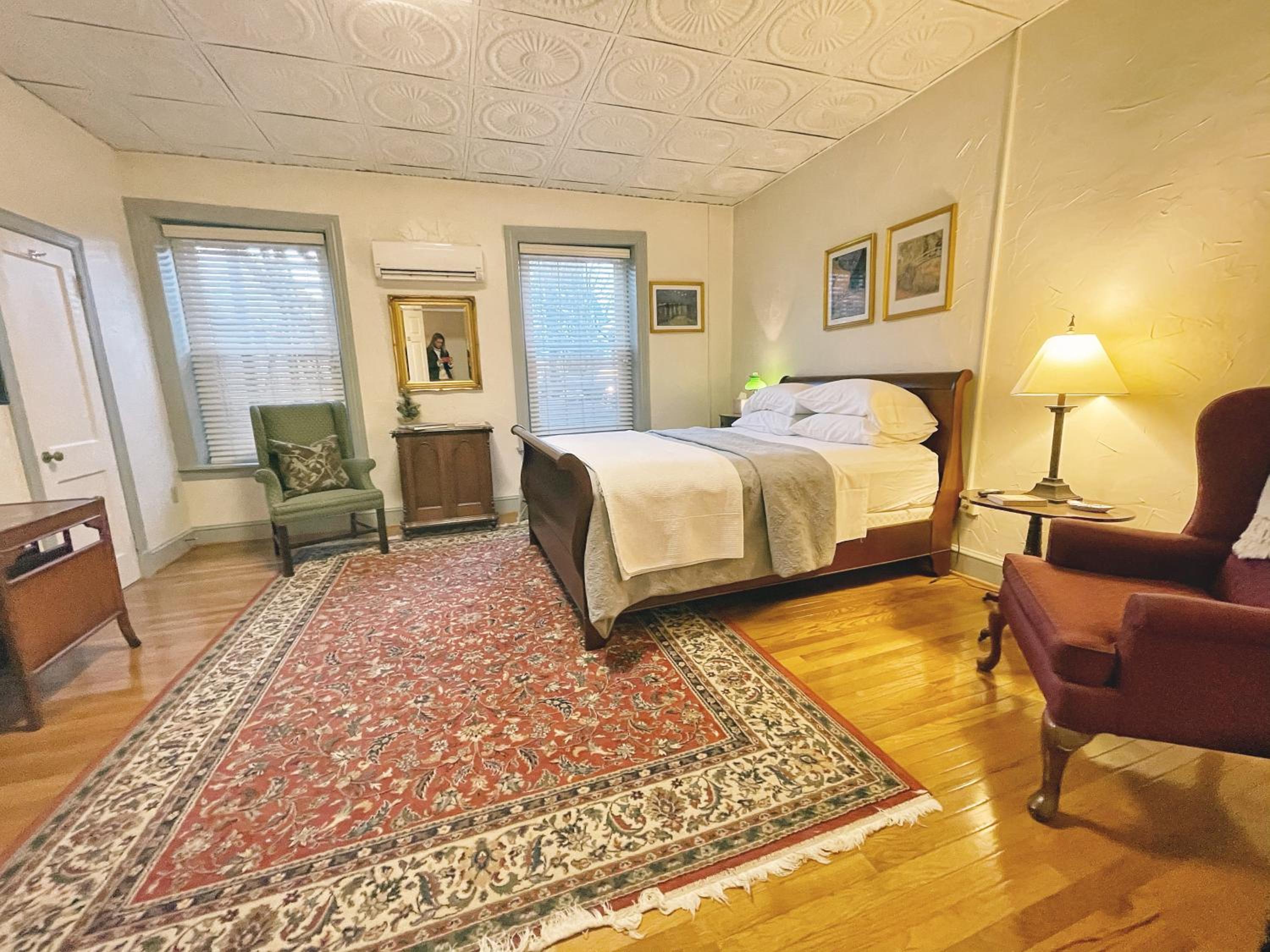 Executive Suite