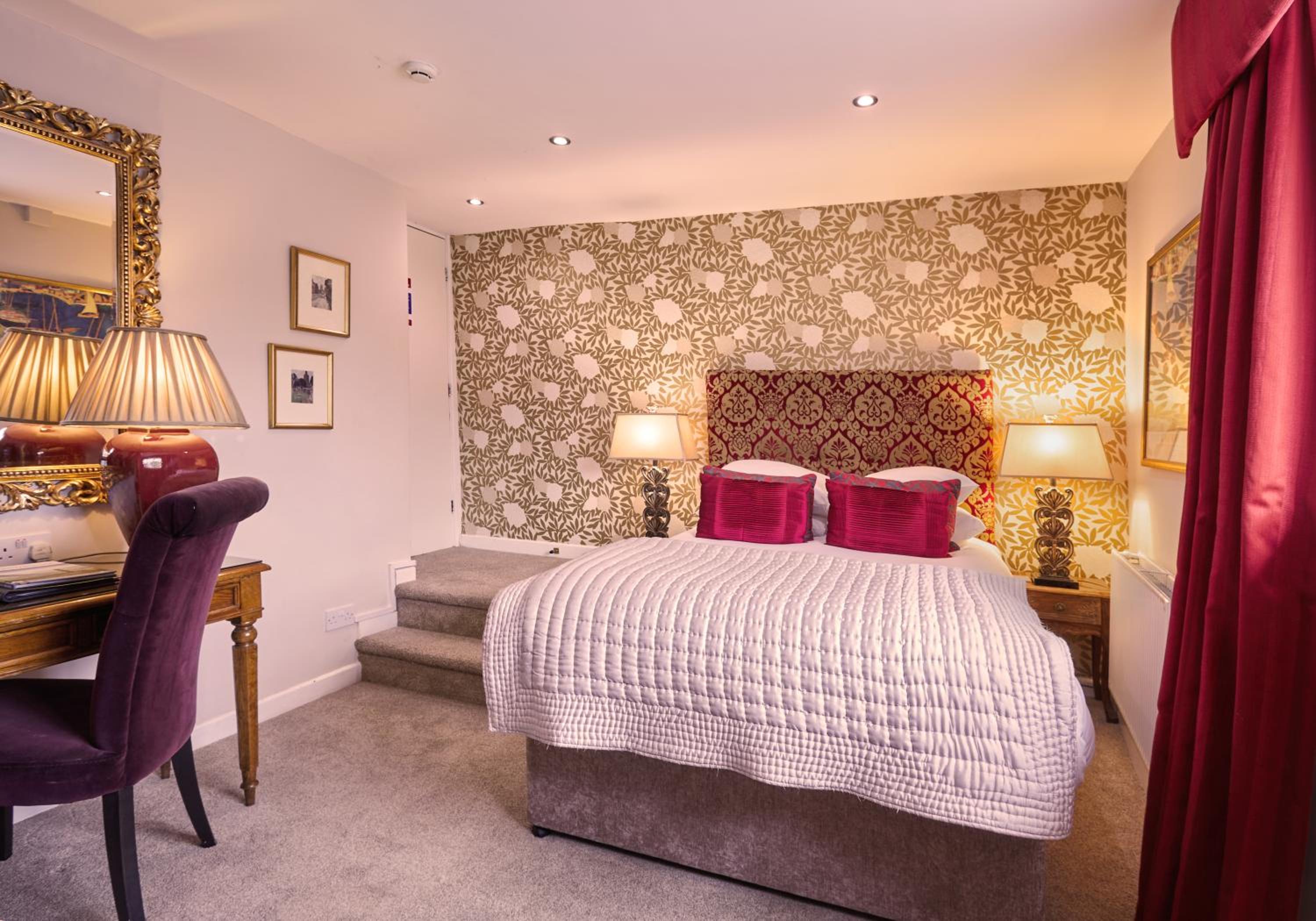 Standard Double  Room - Photo 3