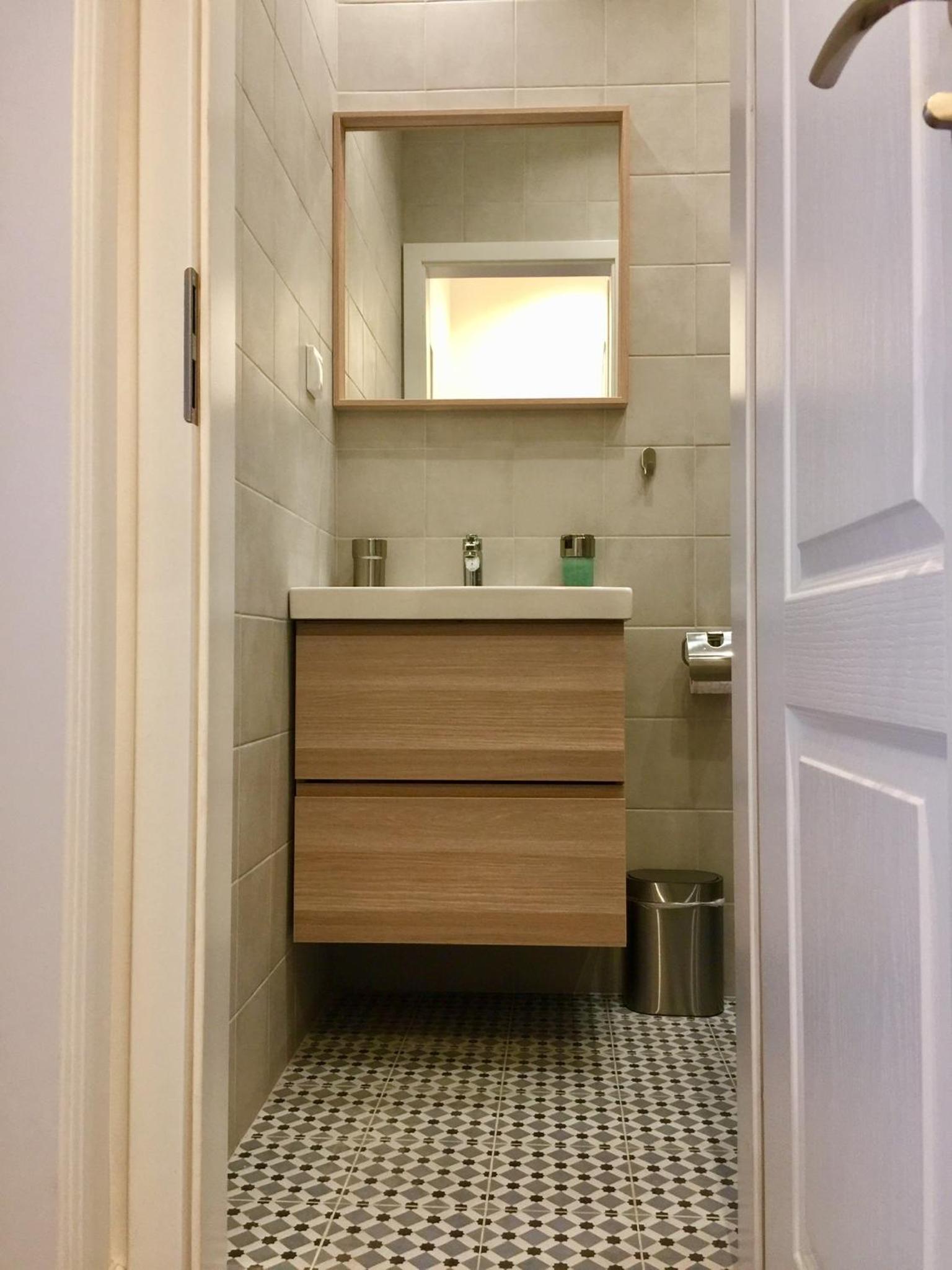One-Bedroom Apartment - Photo 19