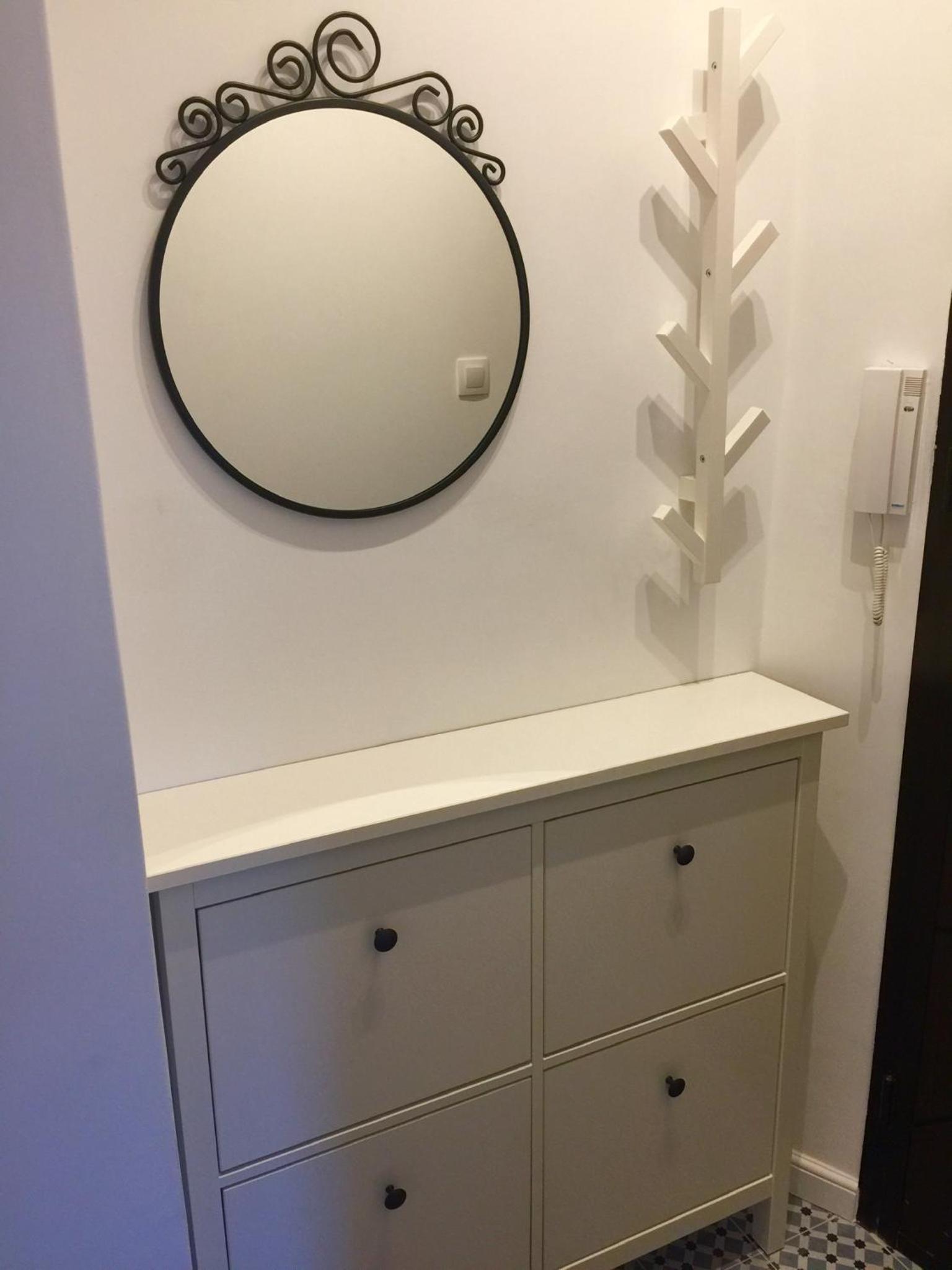 One-Bedroom Apartment - Photo 11