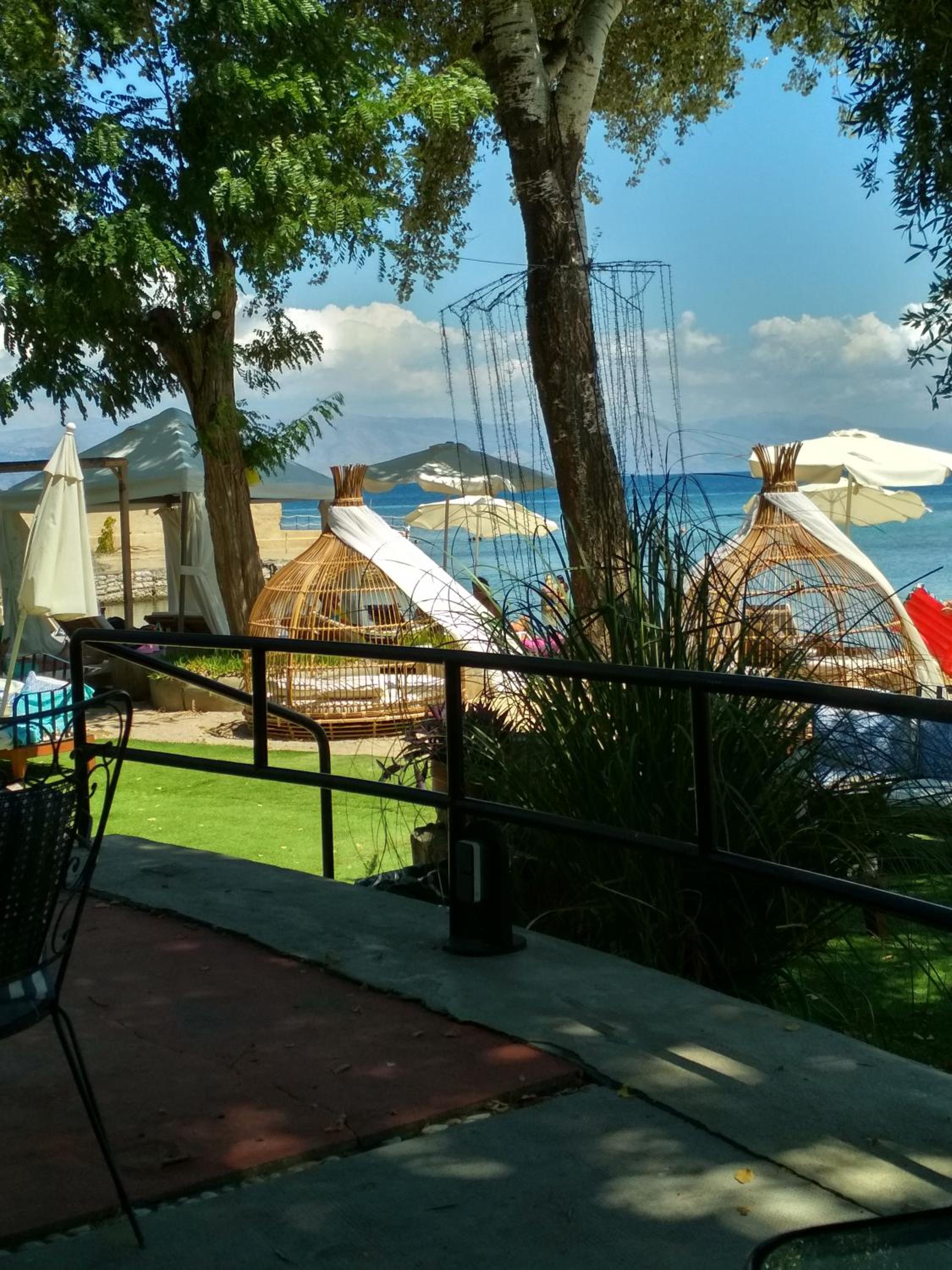 Villa photo 3