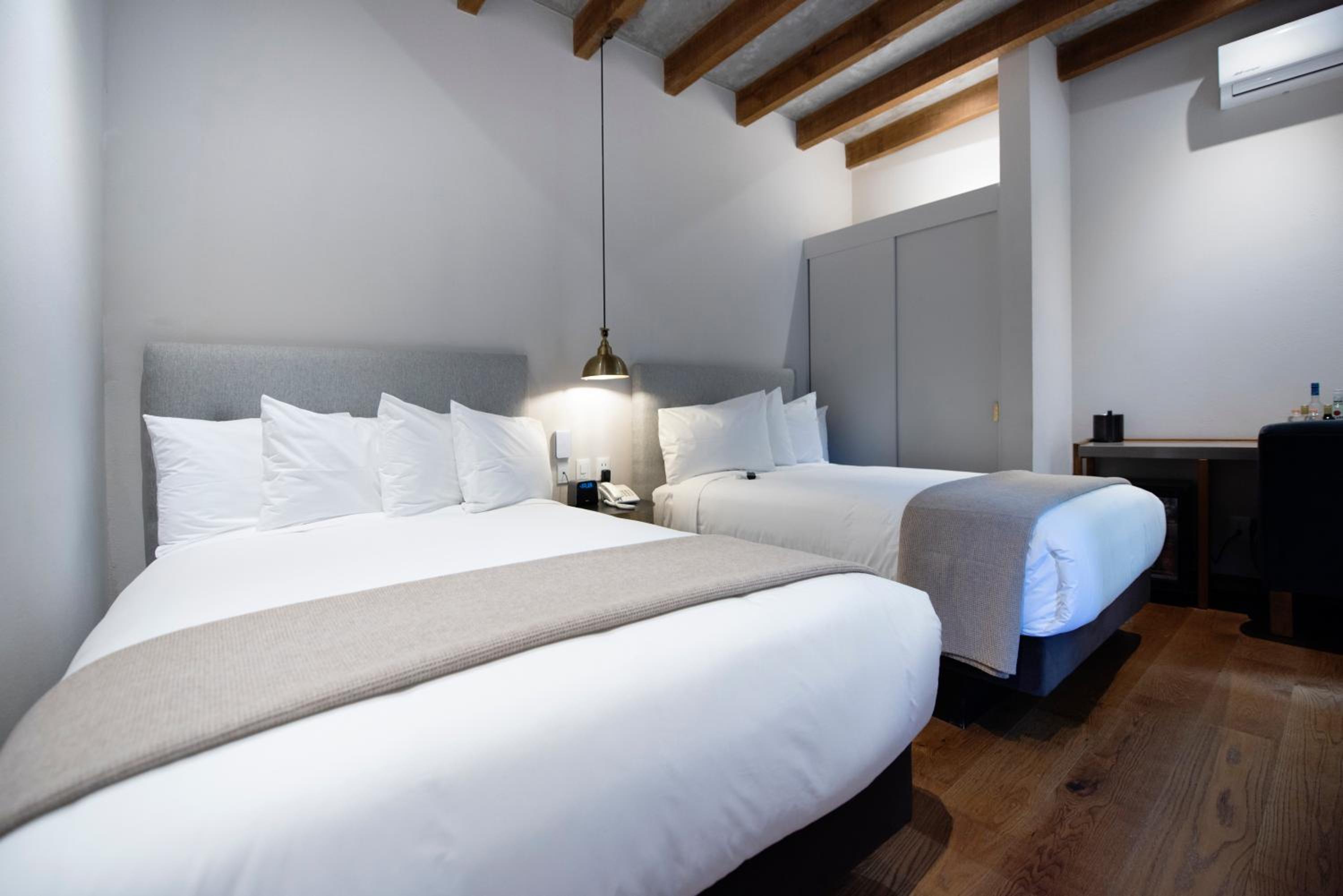 Standard Double Room - Photo 1