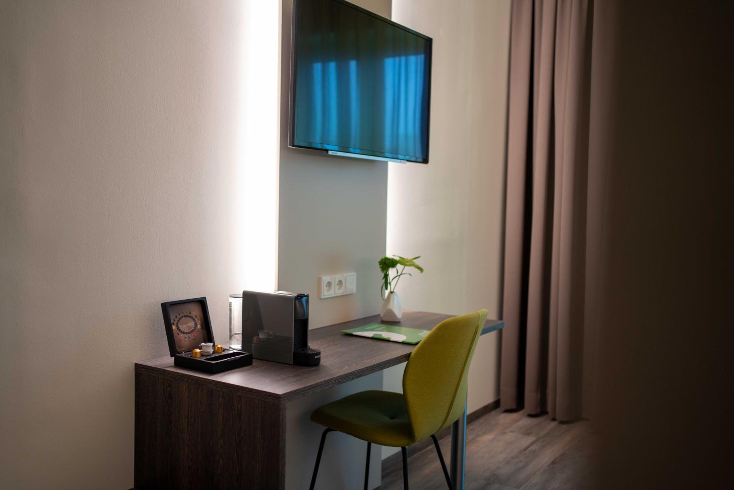 Double Room - Photo 17
