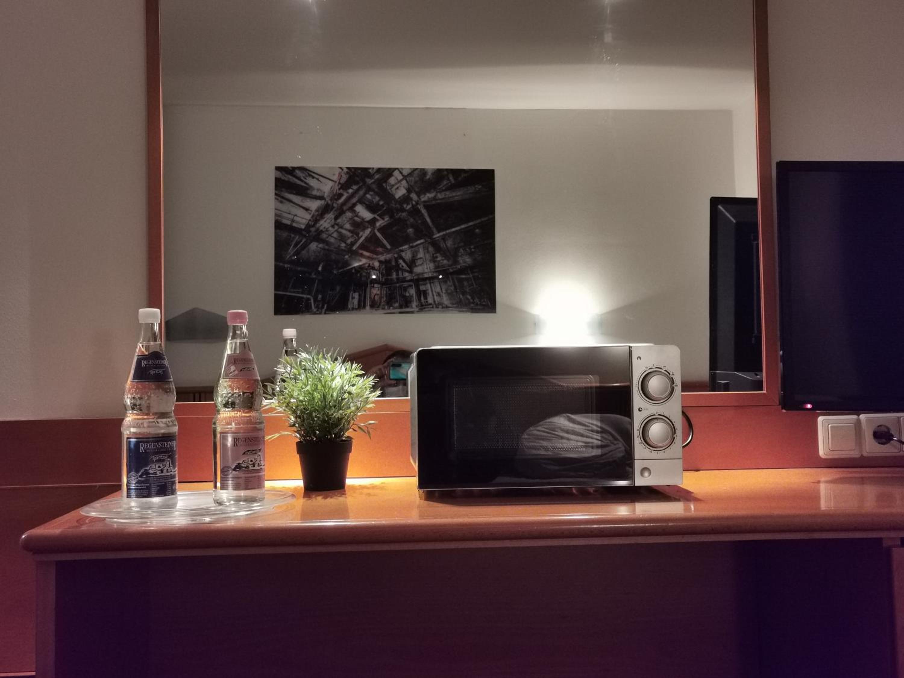 Business Double Room - Photo 1