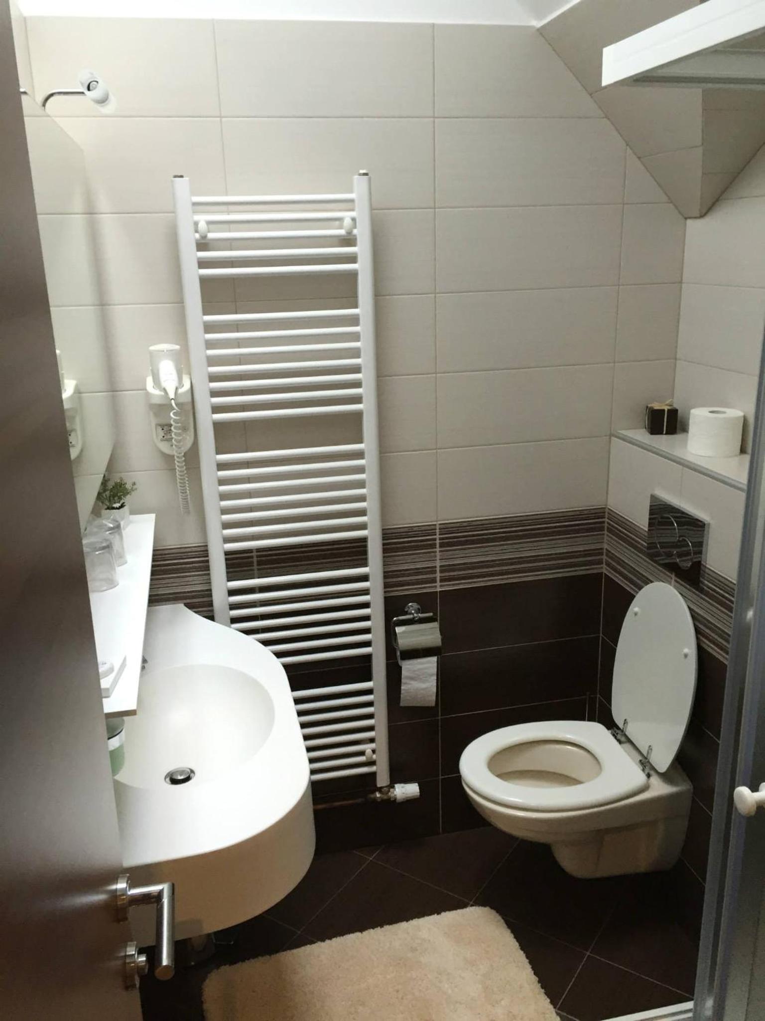Deluxe Double Room - Photo 5