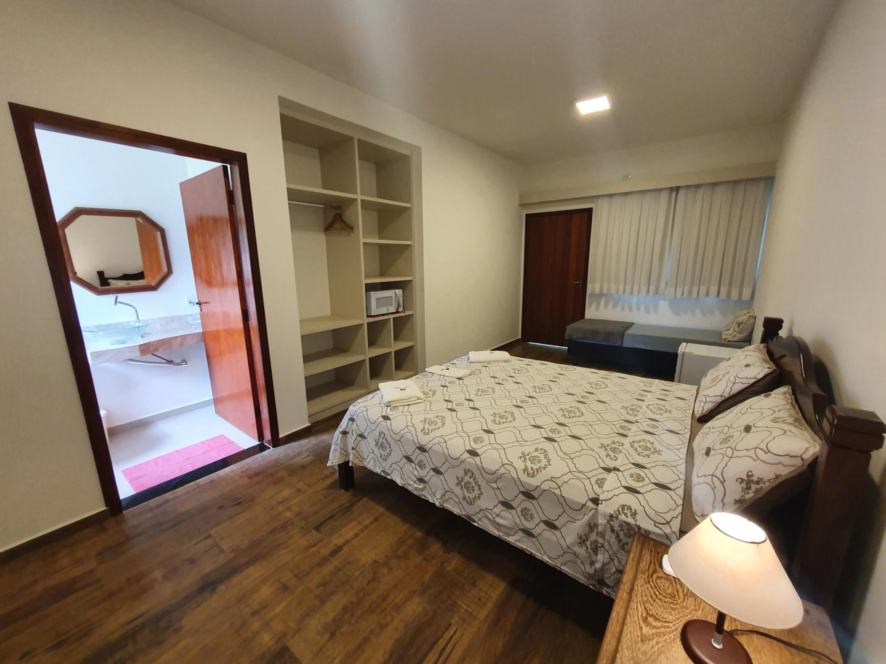 Deluxe Triple Room - Photo 5