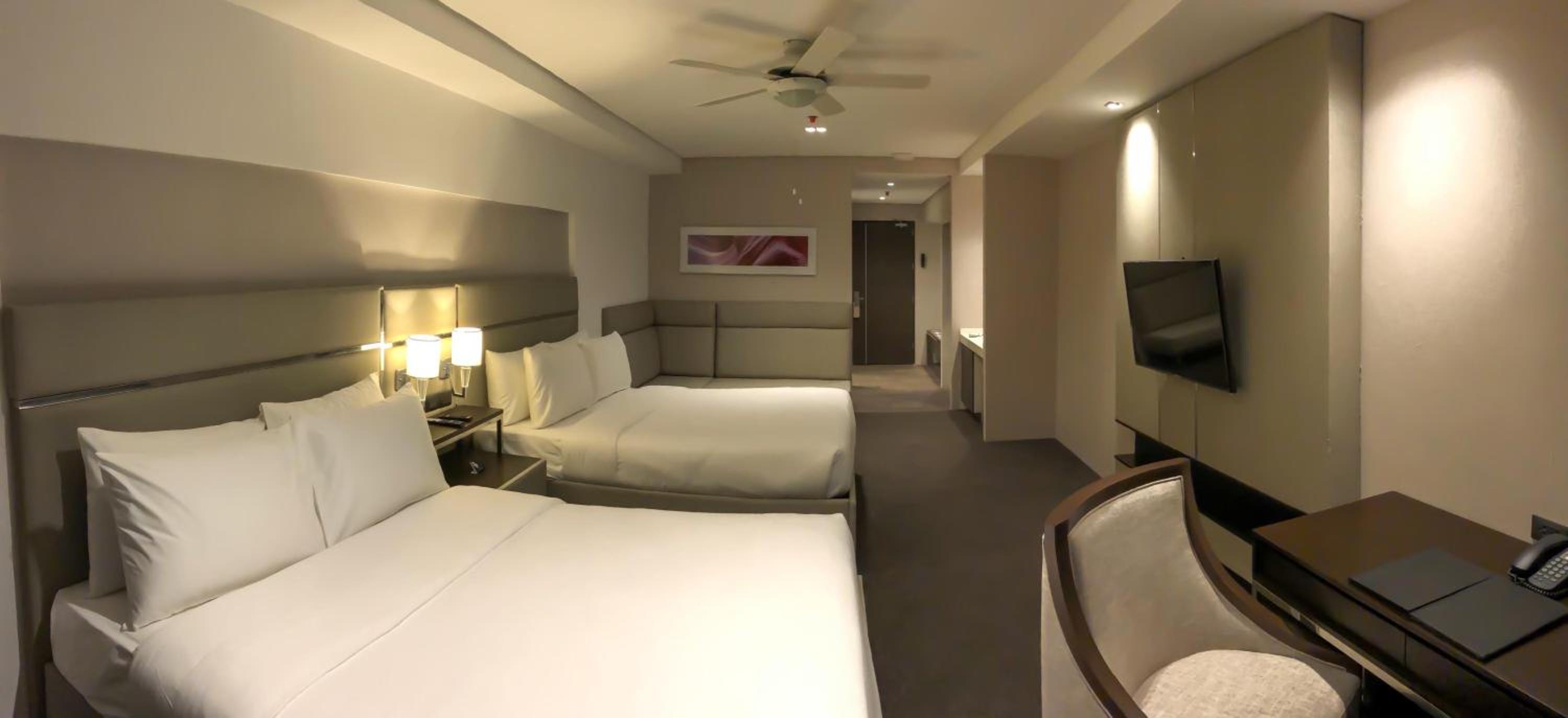 Premiere Room - Photo 1