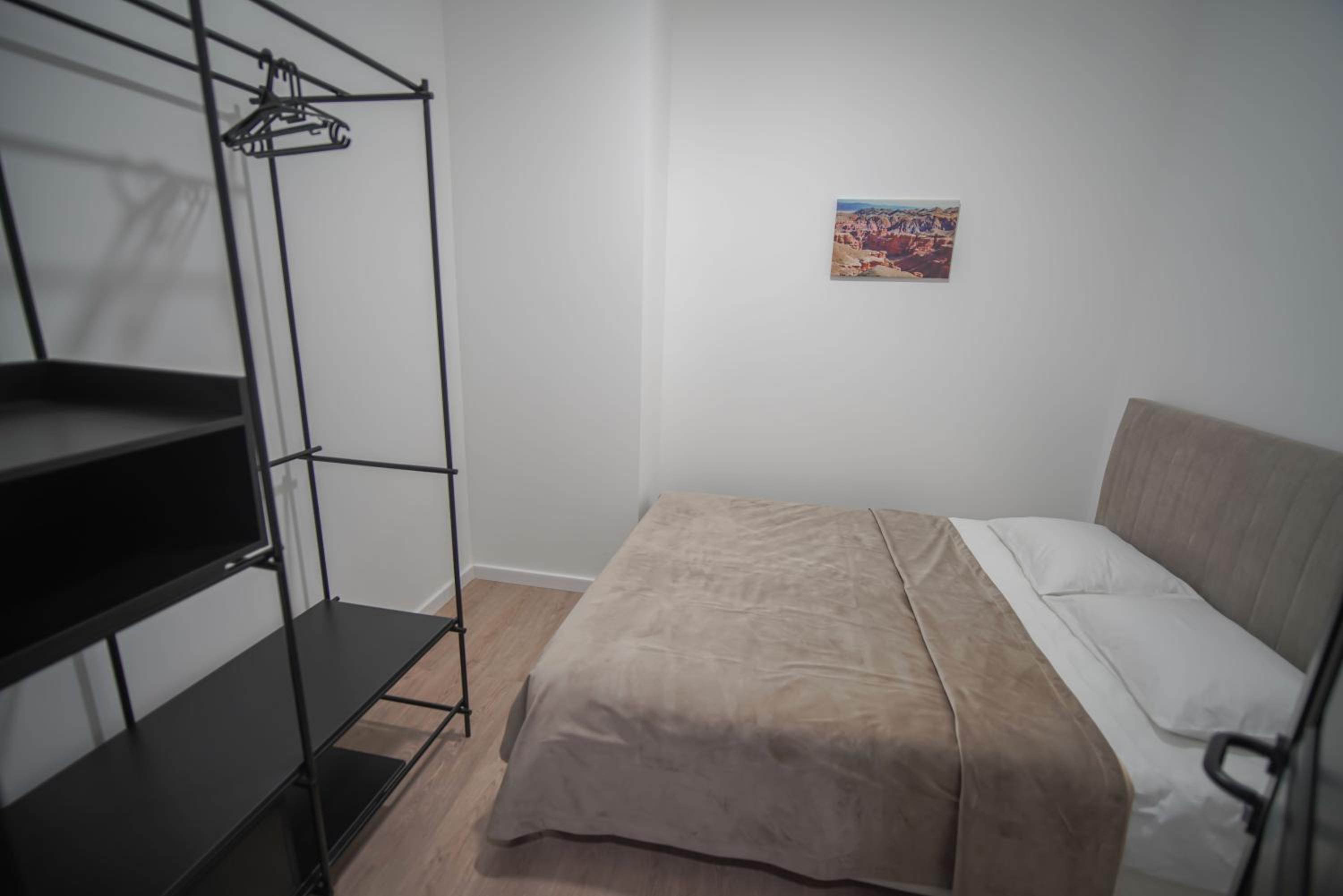 Budget Double Room photo 2