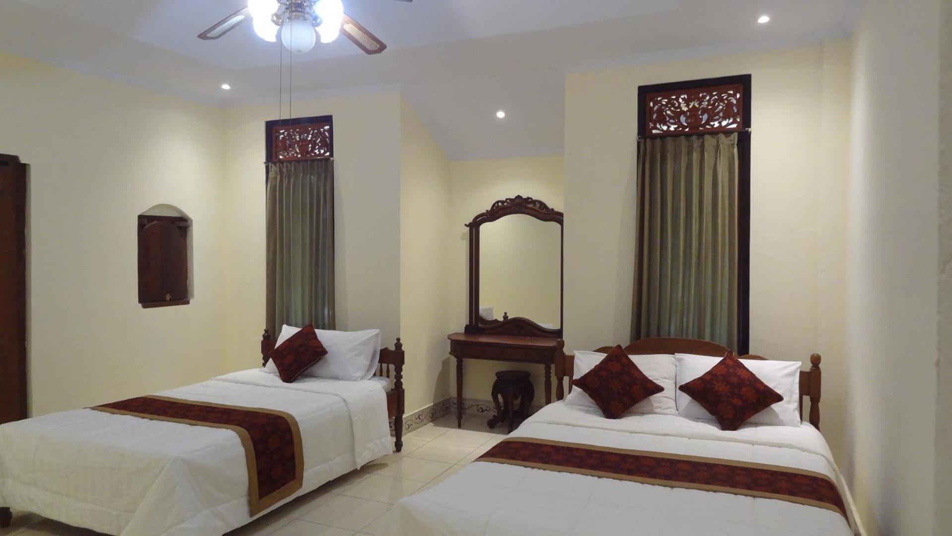 Deluxe Family Room