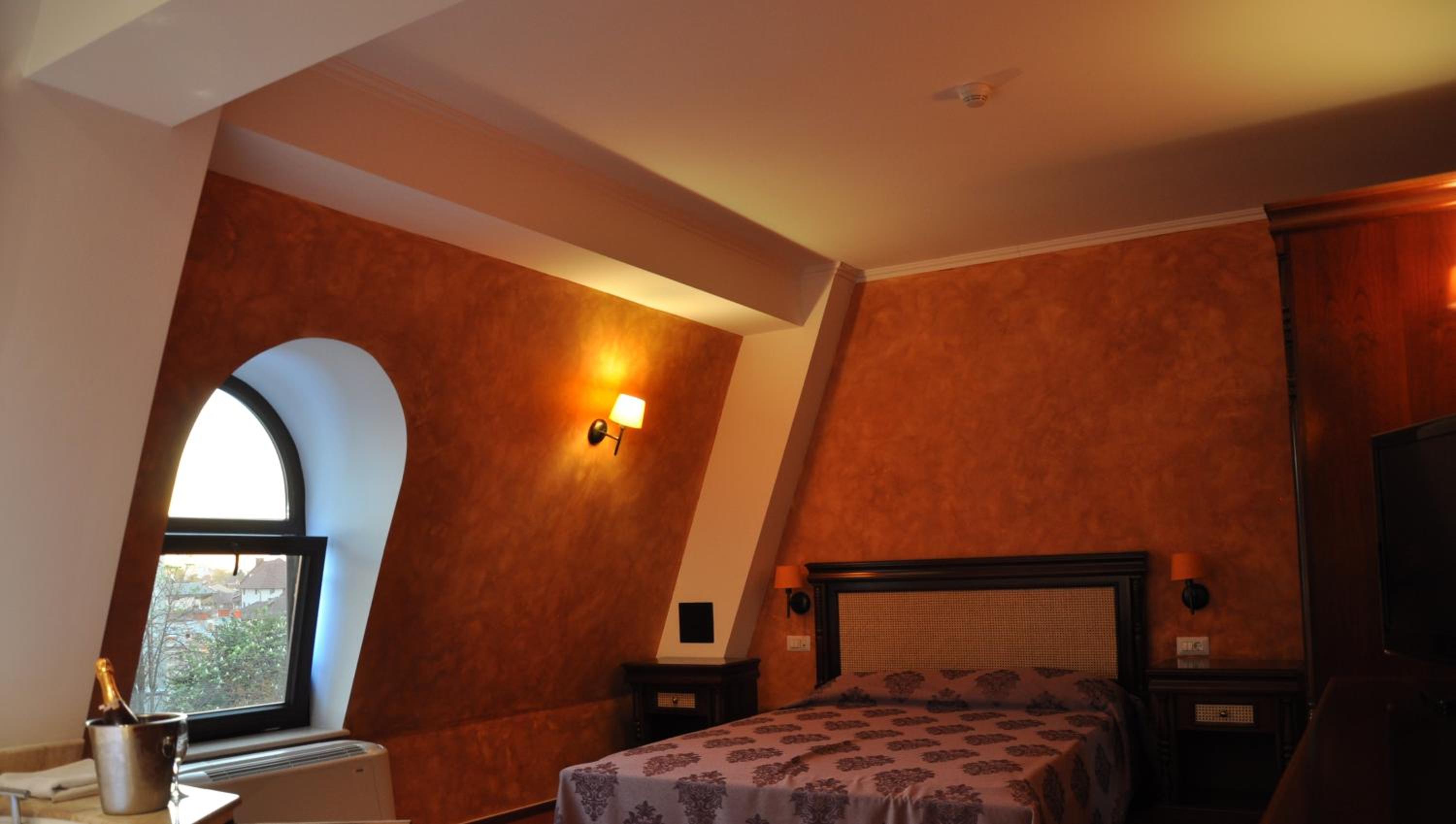 Deluxe Suite photo 3