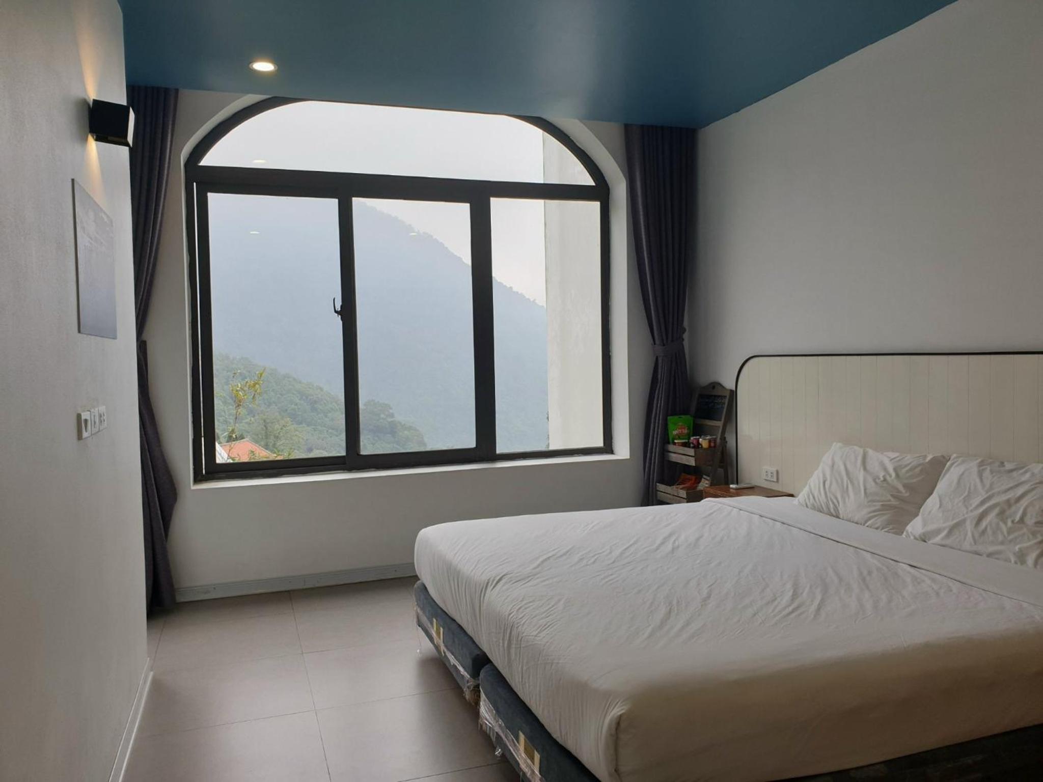 Double Room with Mountain View photo 2