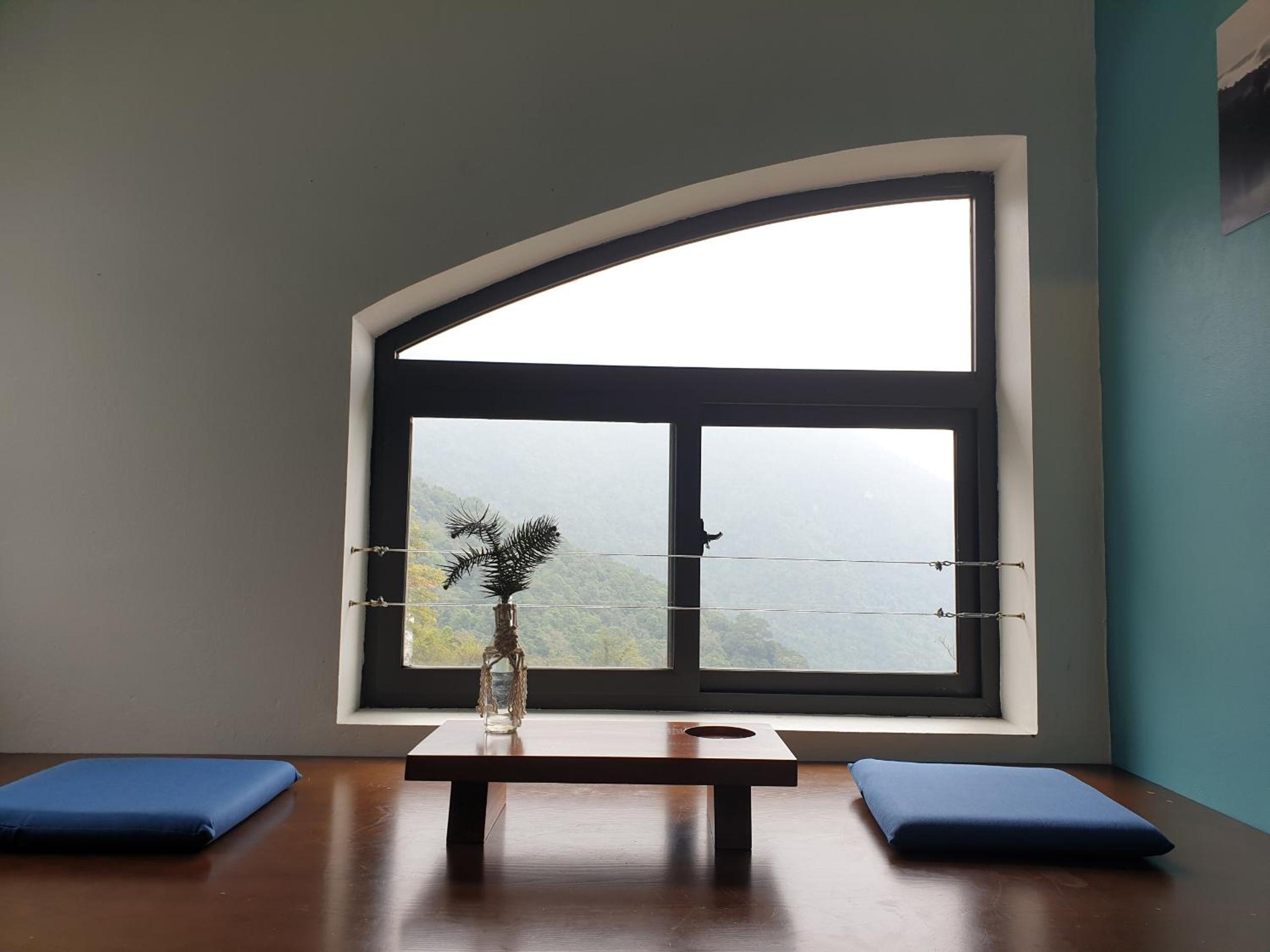 Double or Twin Room with Mountain View photo 2