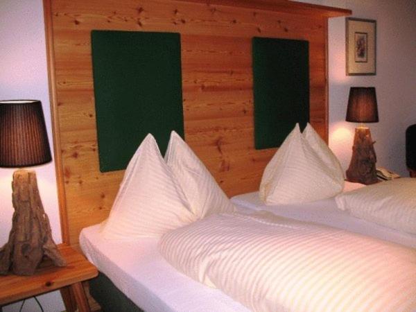 Double Room with Lake View photo 1