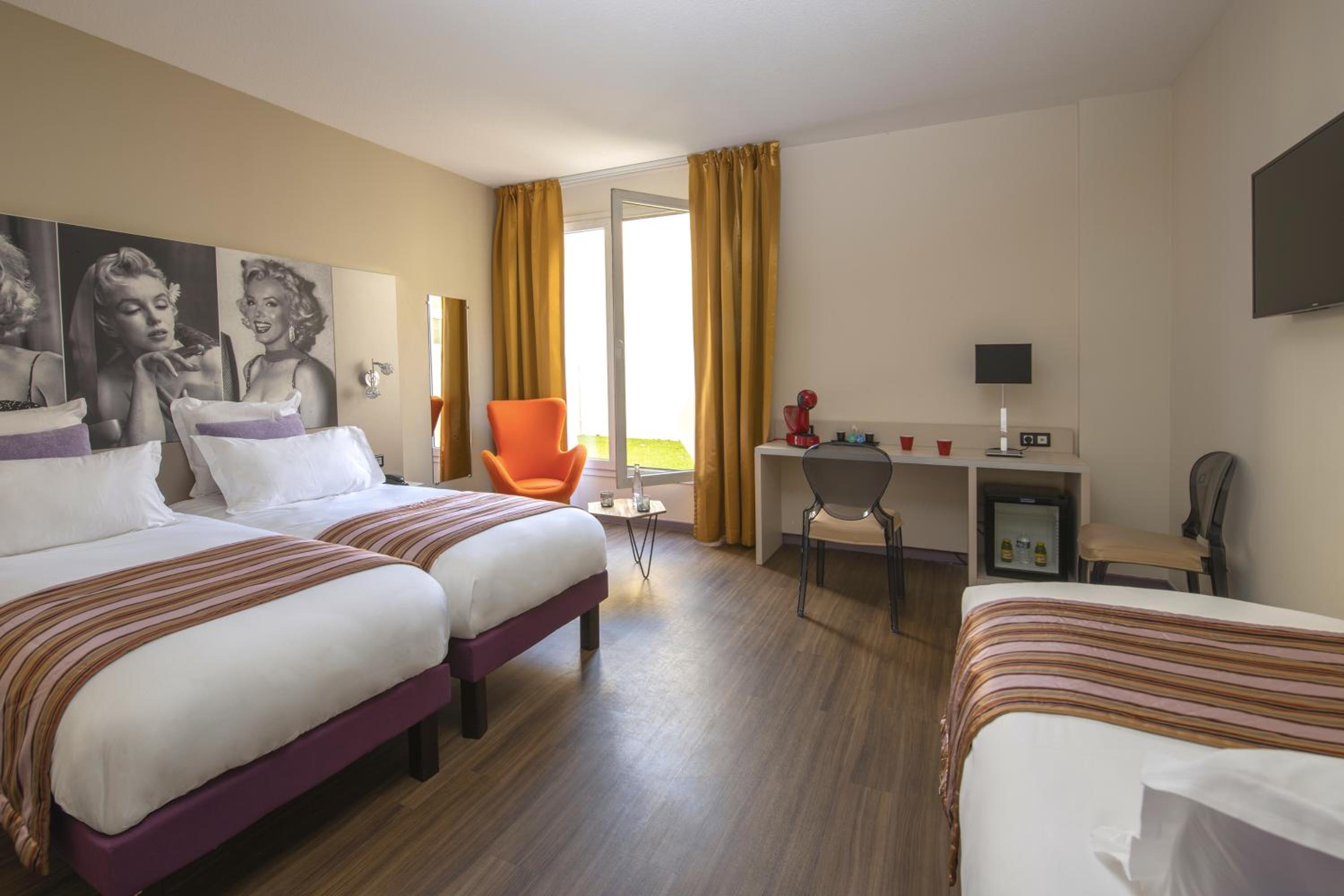 Classic Triple Room - Photo 1