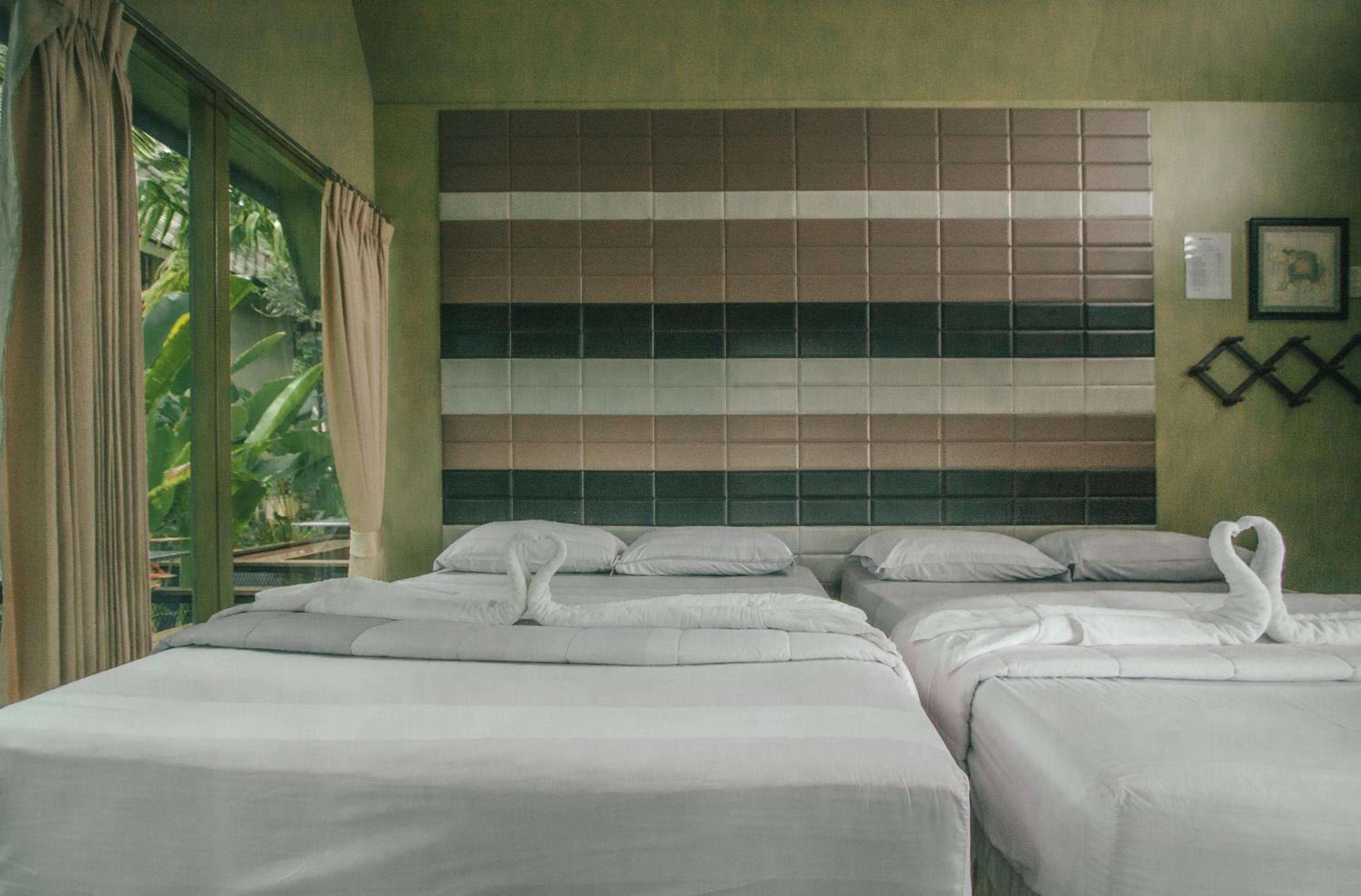 Standard Room with Two Beds photo 3
