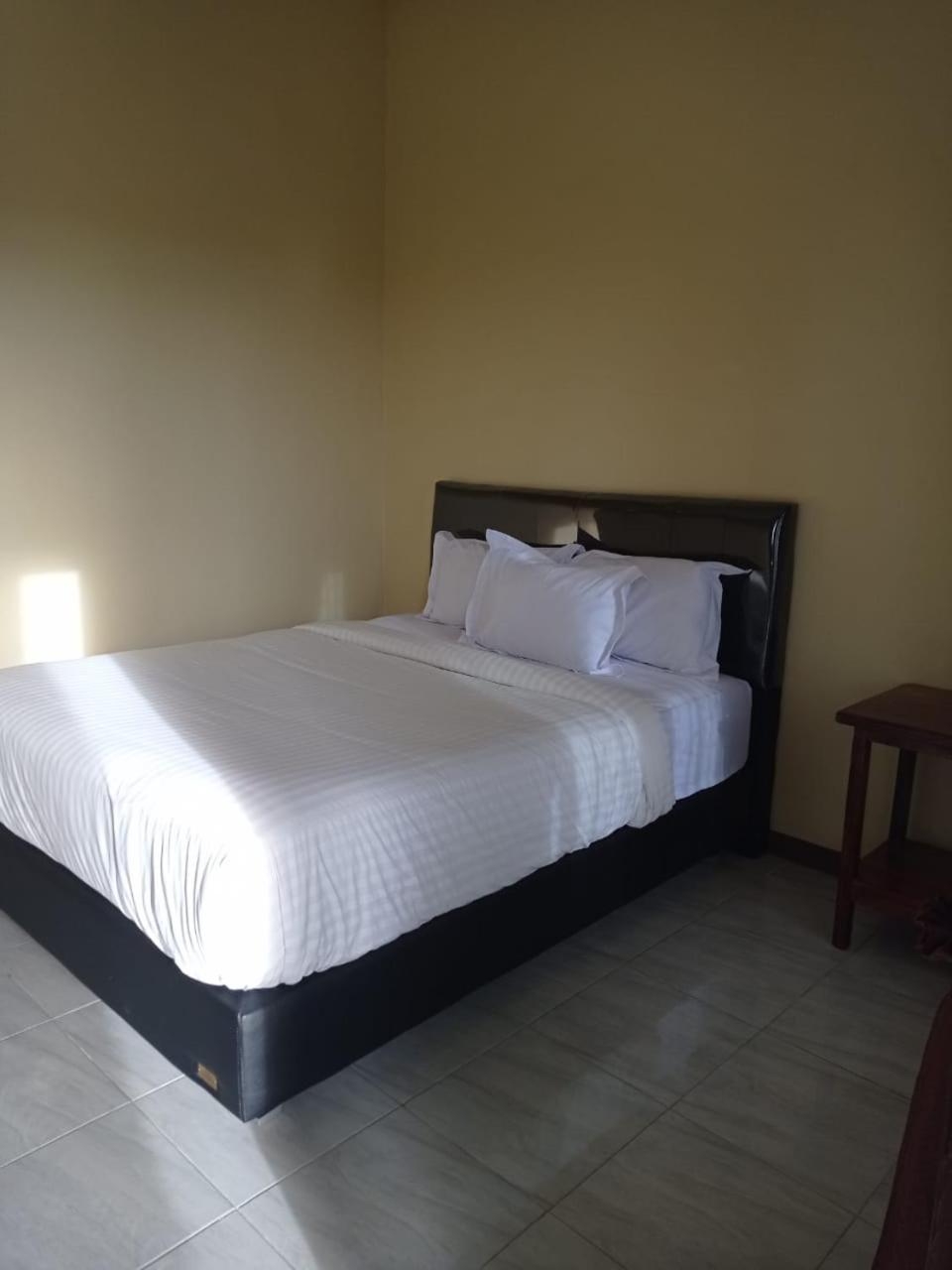 Double Room with Mountain View - Photo 2