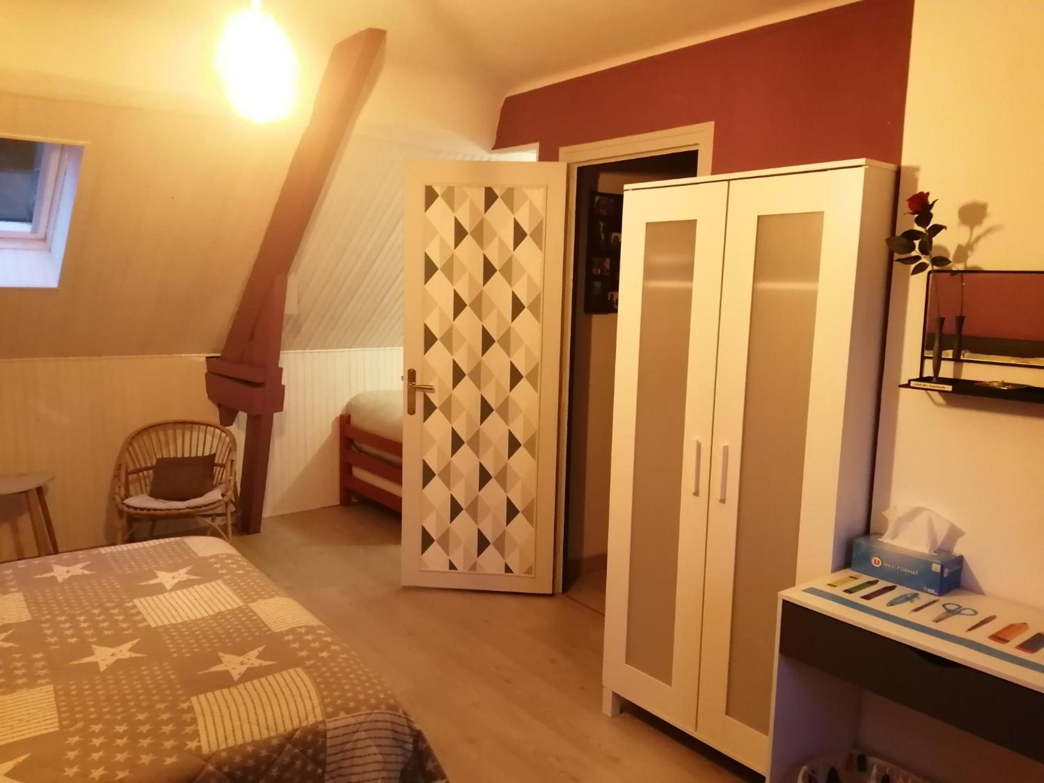 Double Room with Private Bathroom photo 3