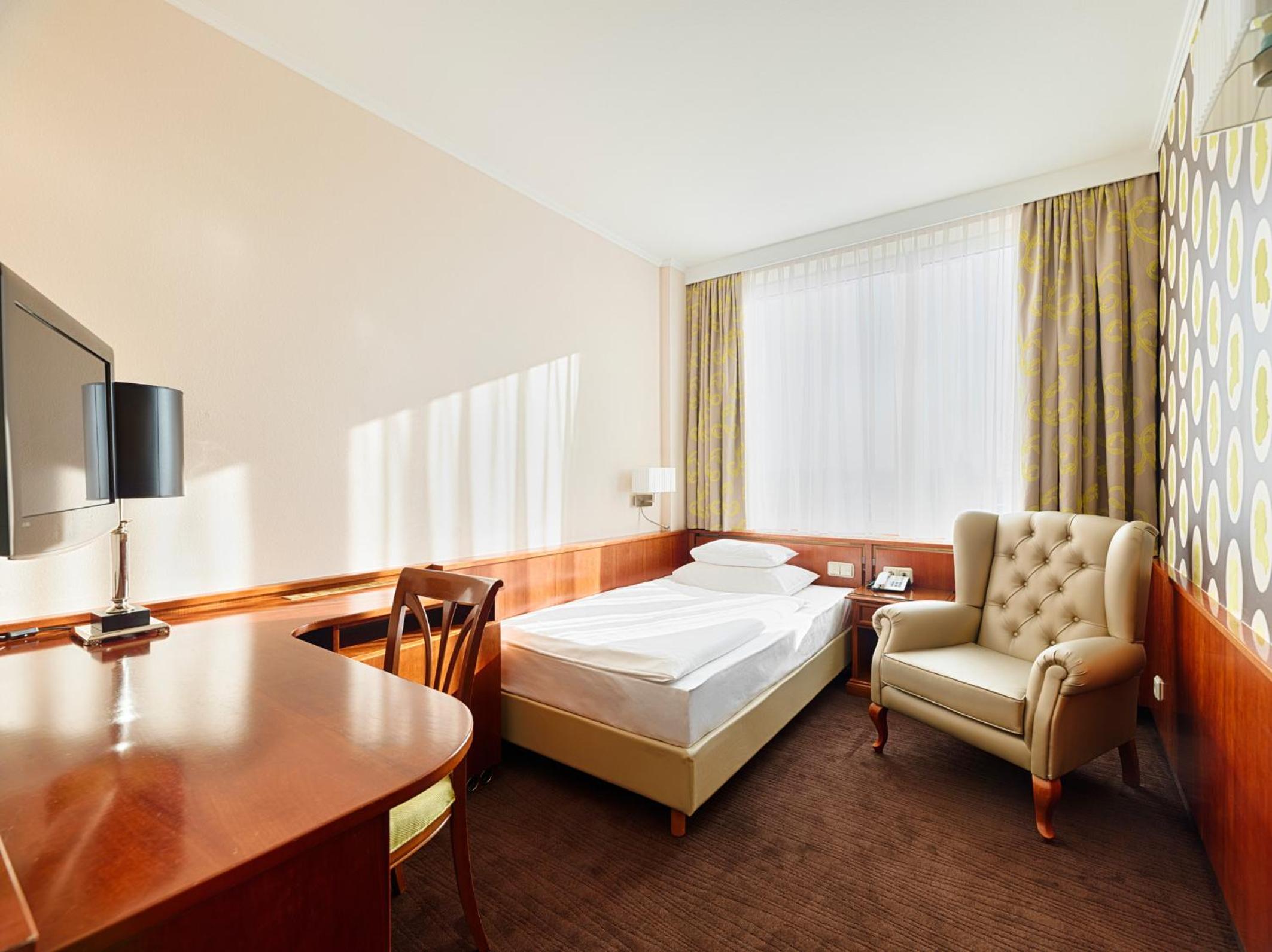 Single Room photo 1