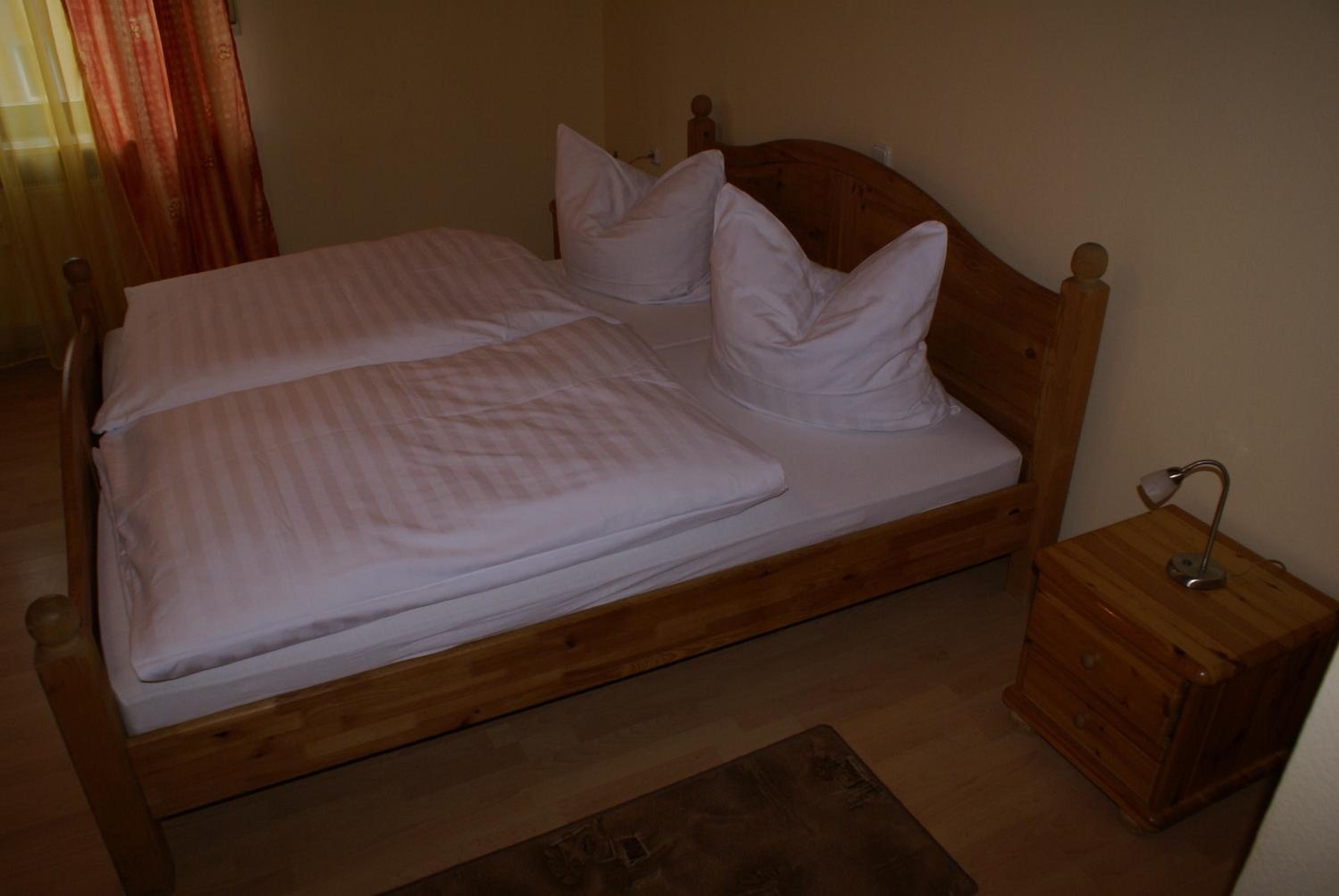 Standard Double Room - Photo 5